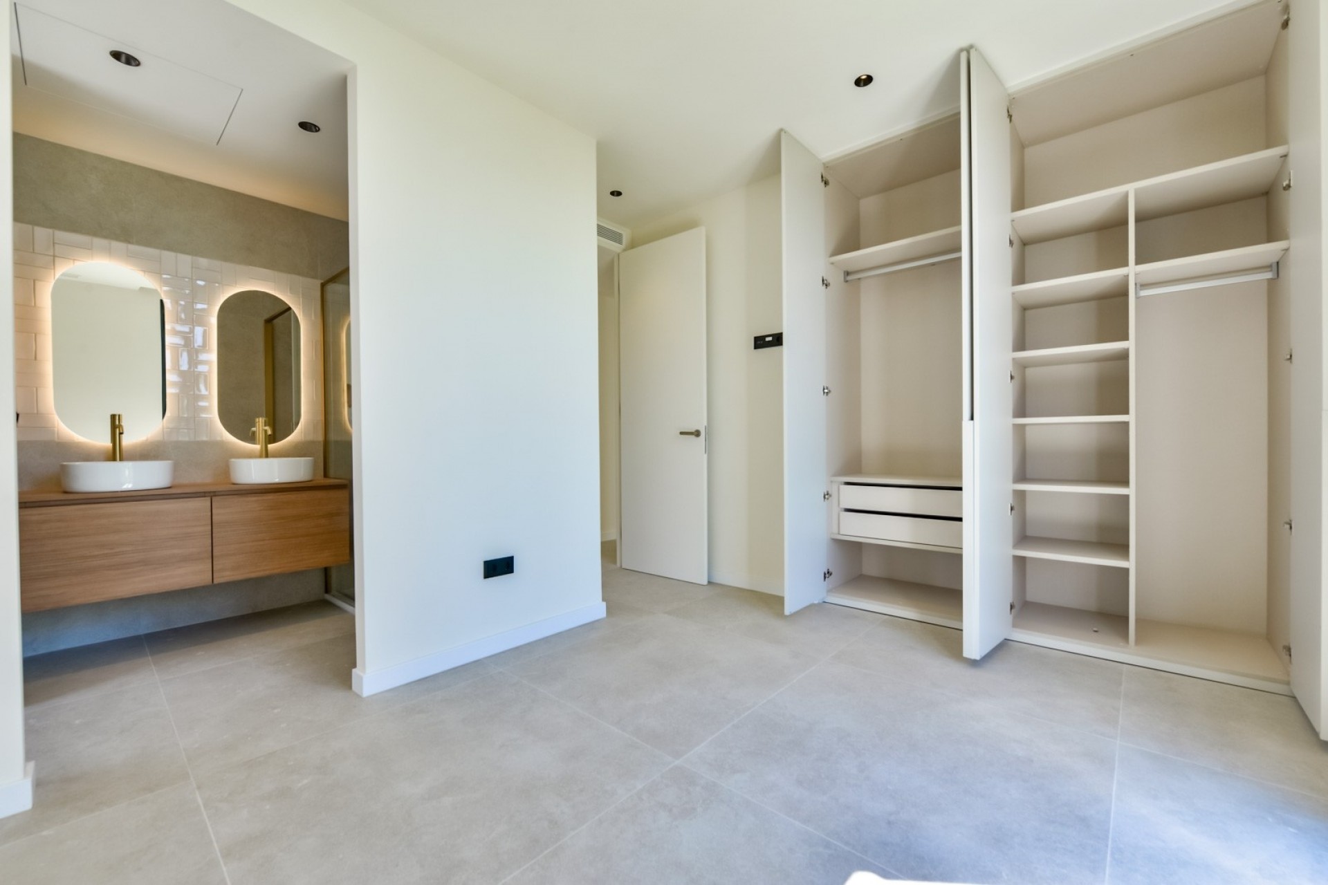 Nieuwbouw Woningen - Villa -
Finestrat