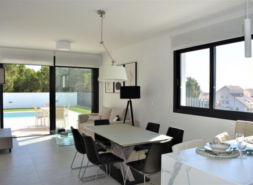 Nieuwbouw Woningen - Villa -
La Nucía