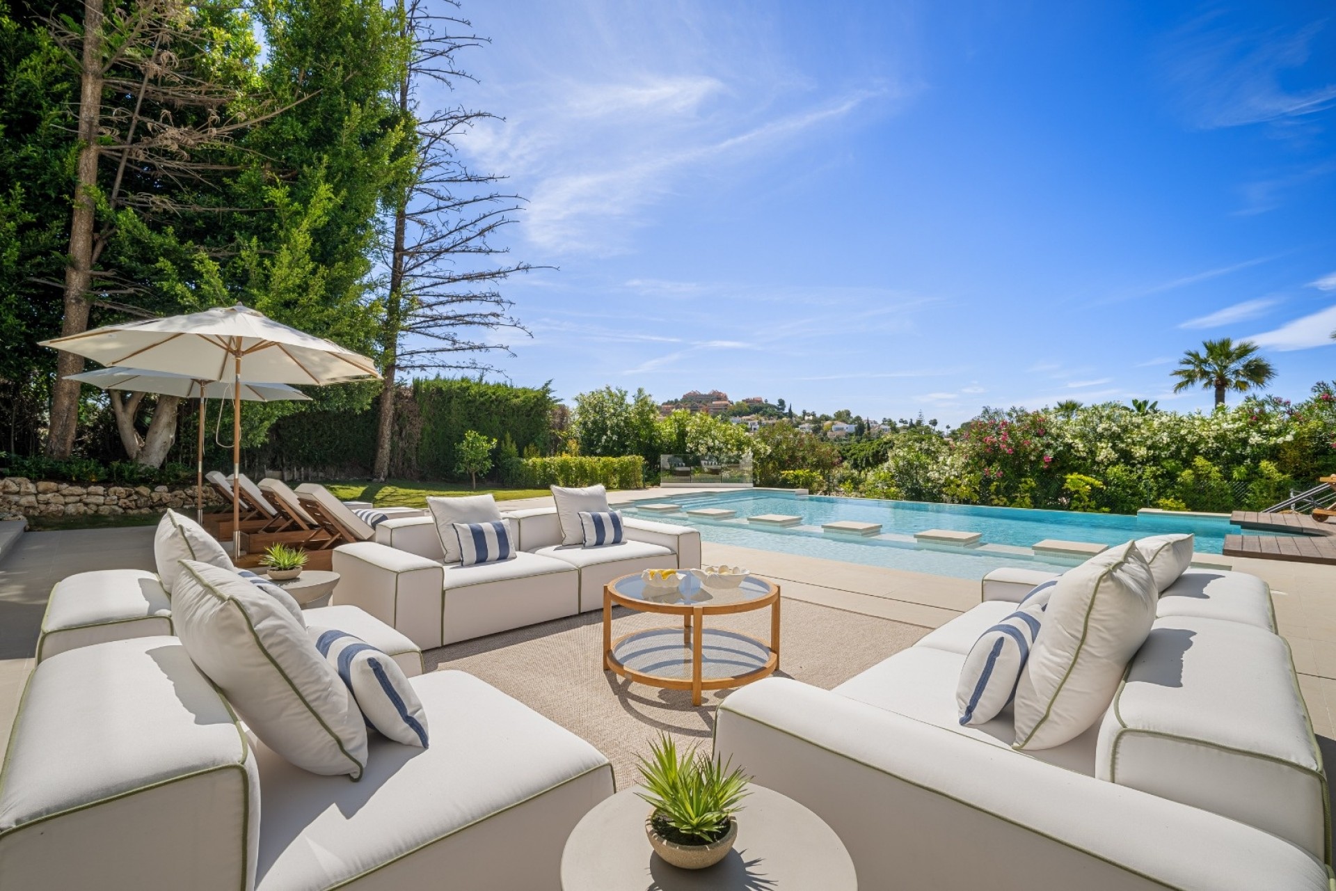 Nieuwbouw Woningen - Villa -
Marbella