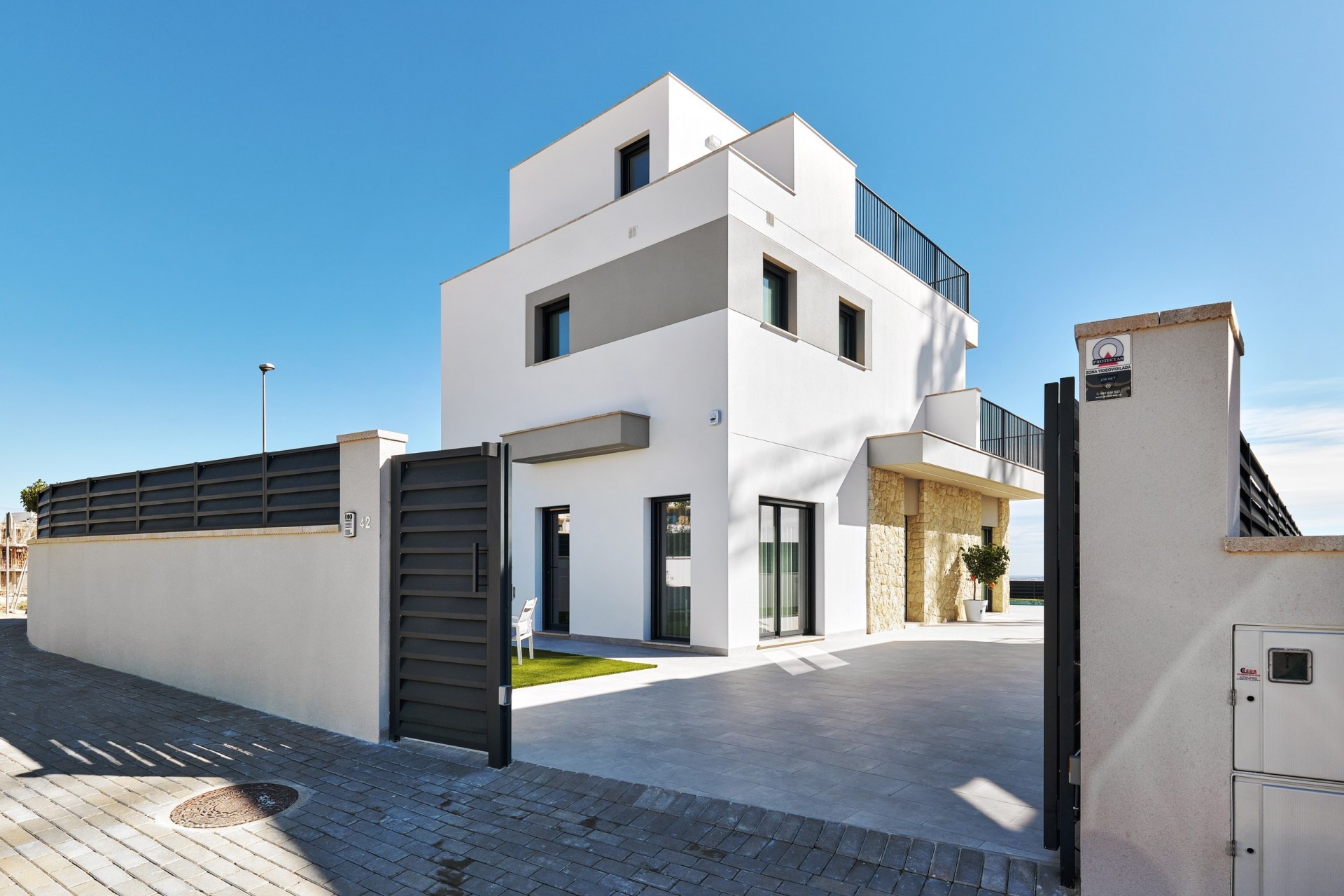 Nieuwbouw Woningen - Villa -
San Miguel de Salinas