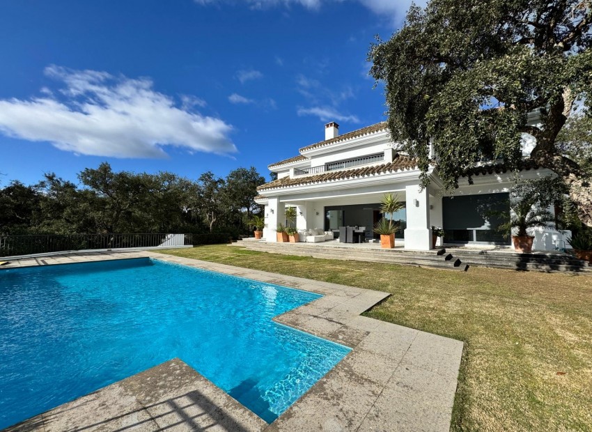 Nieuwbouw Woningen - Villa -
San Roque