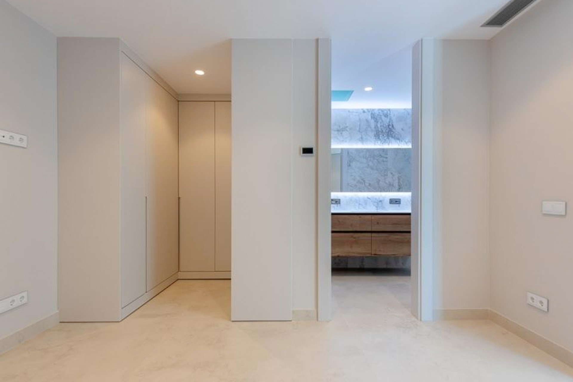 Nouvelle construction - Appartement -
Benidorm