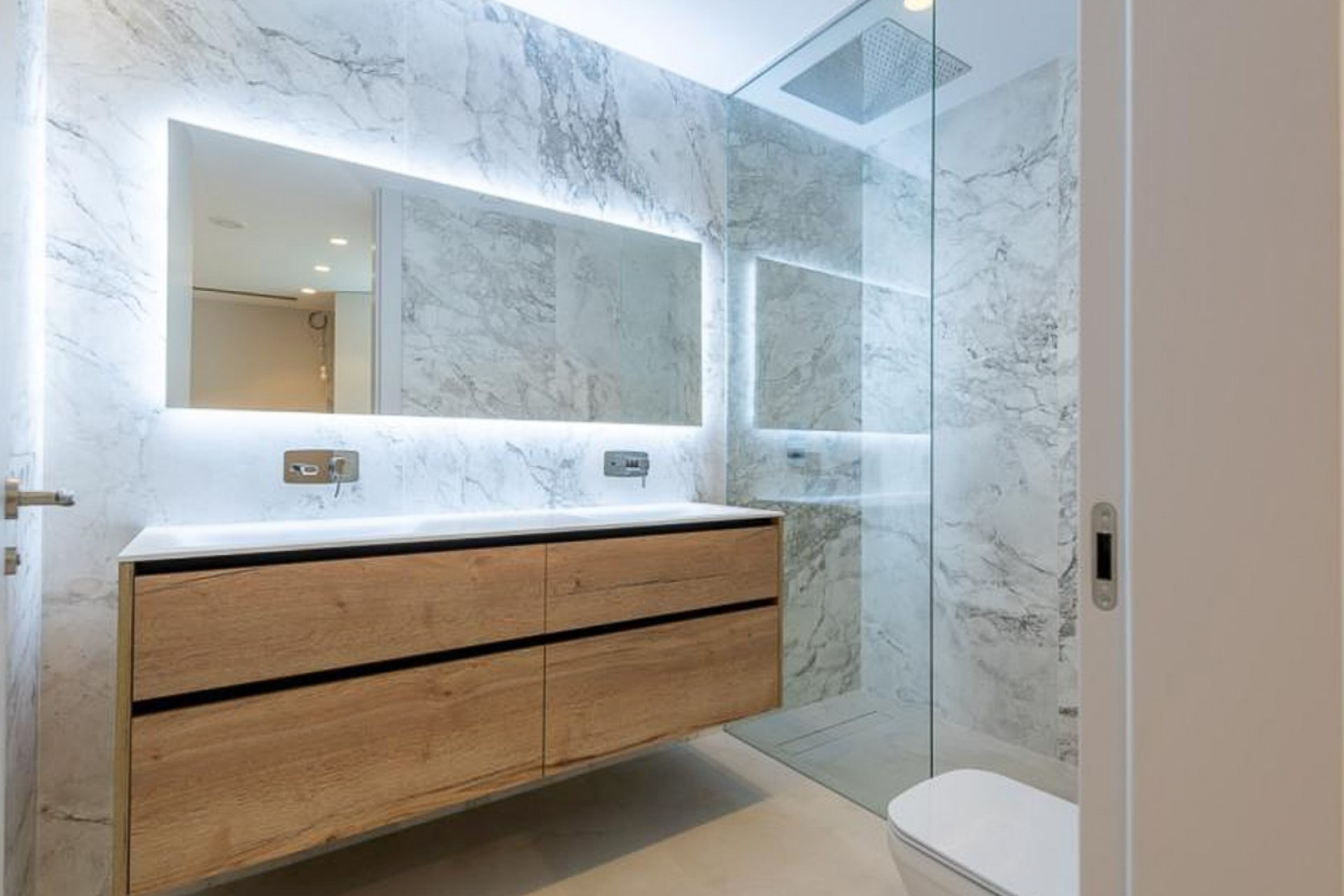 Nouvelle construction - Appartement -
Benidorm