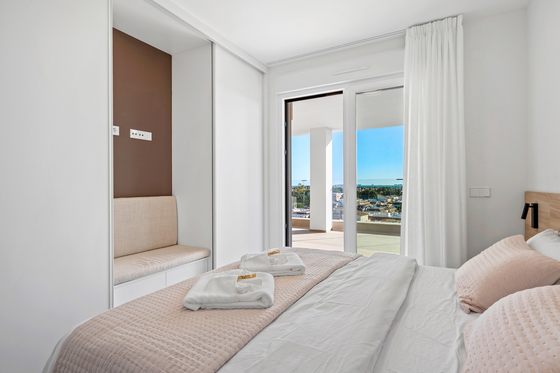 Nouvelle construction - Appartement -
Los Alcazares