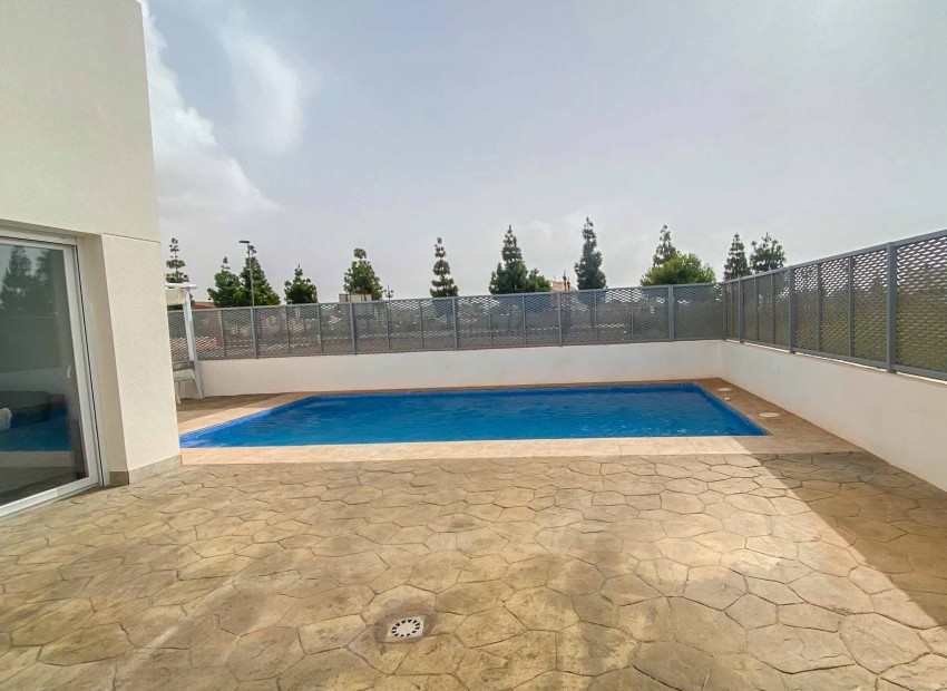 Nouvelle construction - Semi détaché -
Los Alcazares