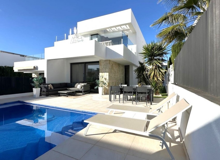 Nouvelle construction - Villa -
Finestrat