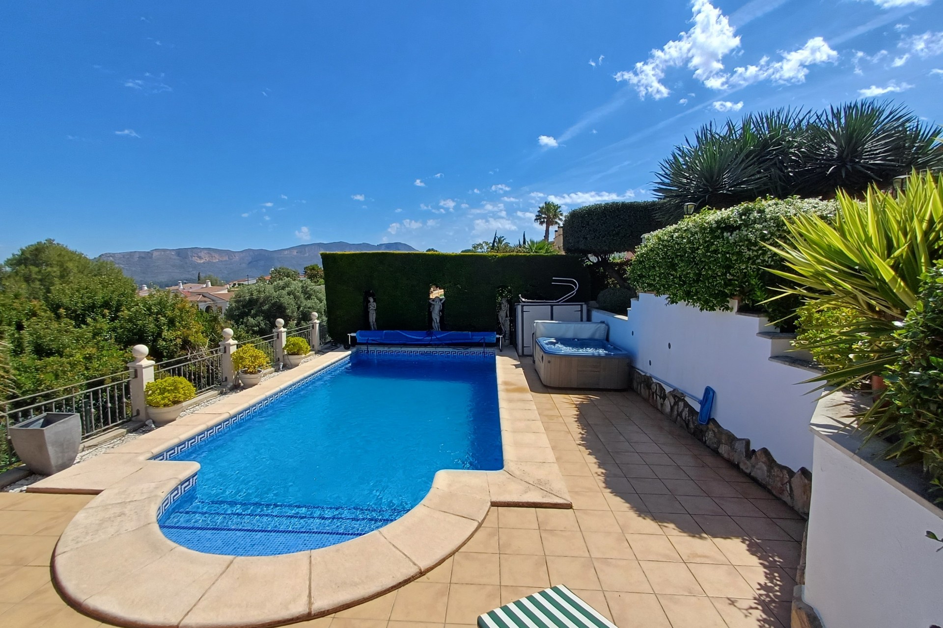 Nouvelle construction - Villa -
Gata de Gorgos