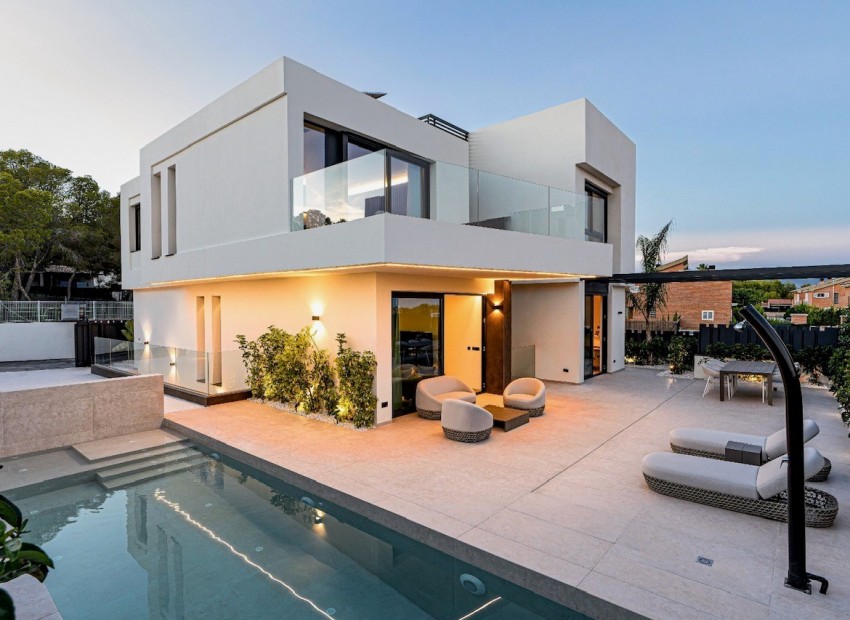 Nouvelle construction - Villa -
La Nucía