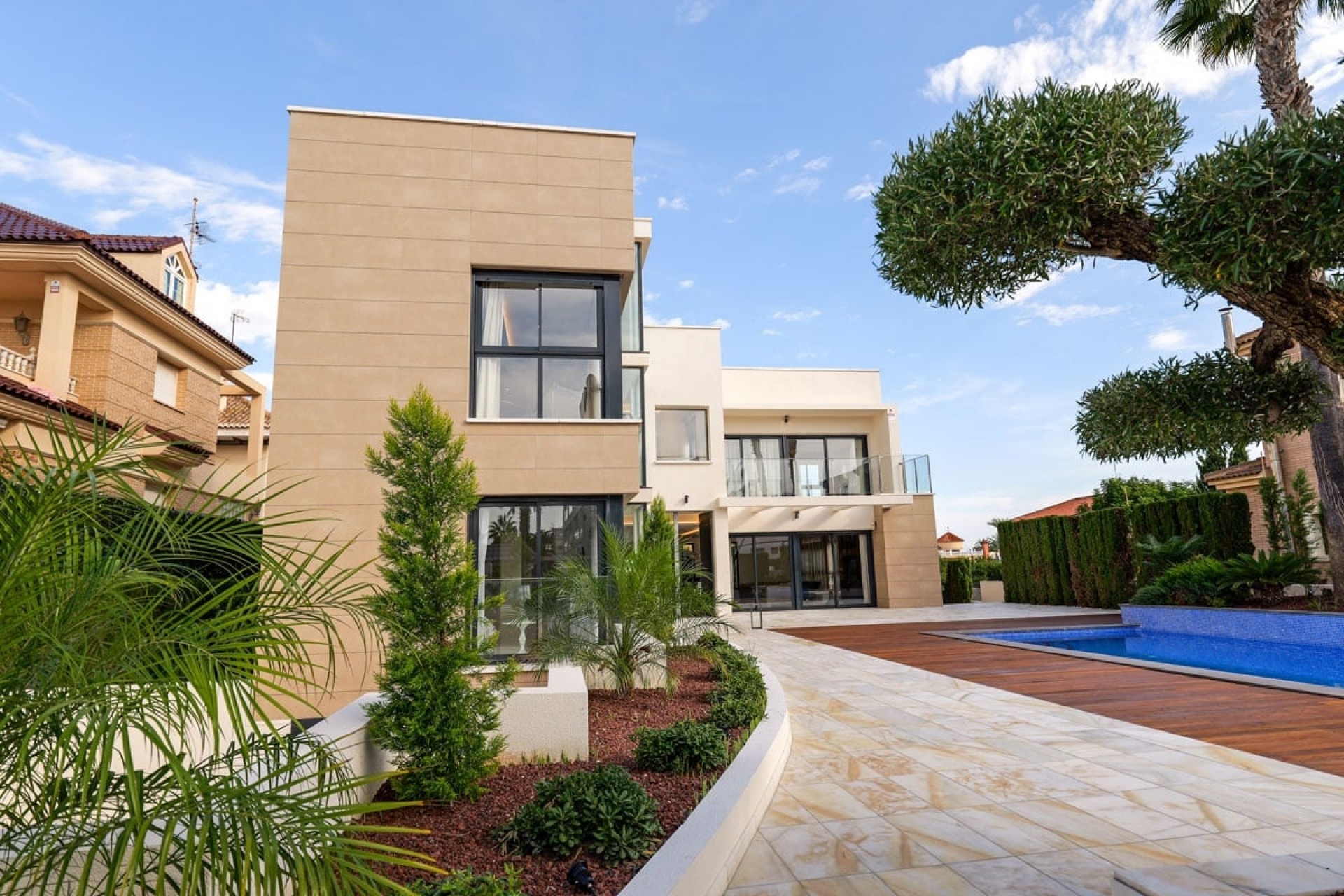 Nouvelle construction - Villa -
Torrevieja