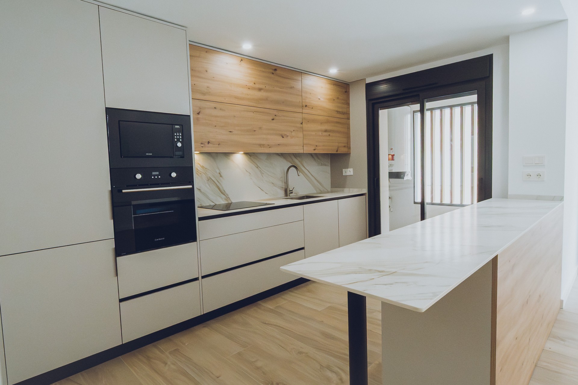 Nowe budownictwo - Apartament -
Redován