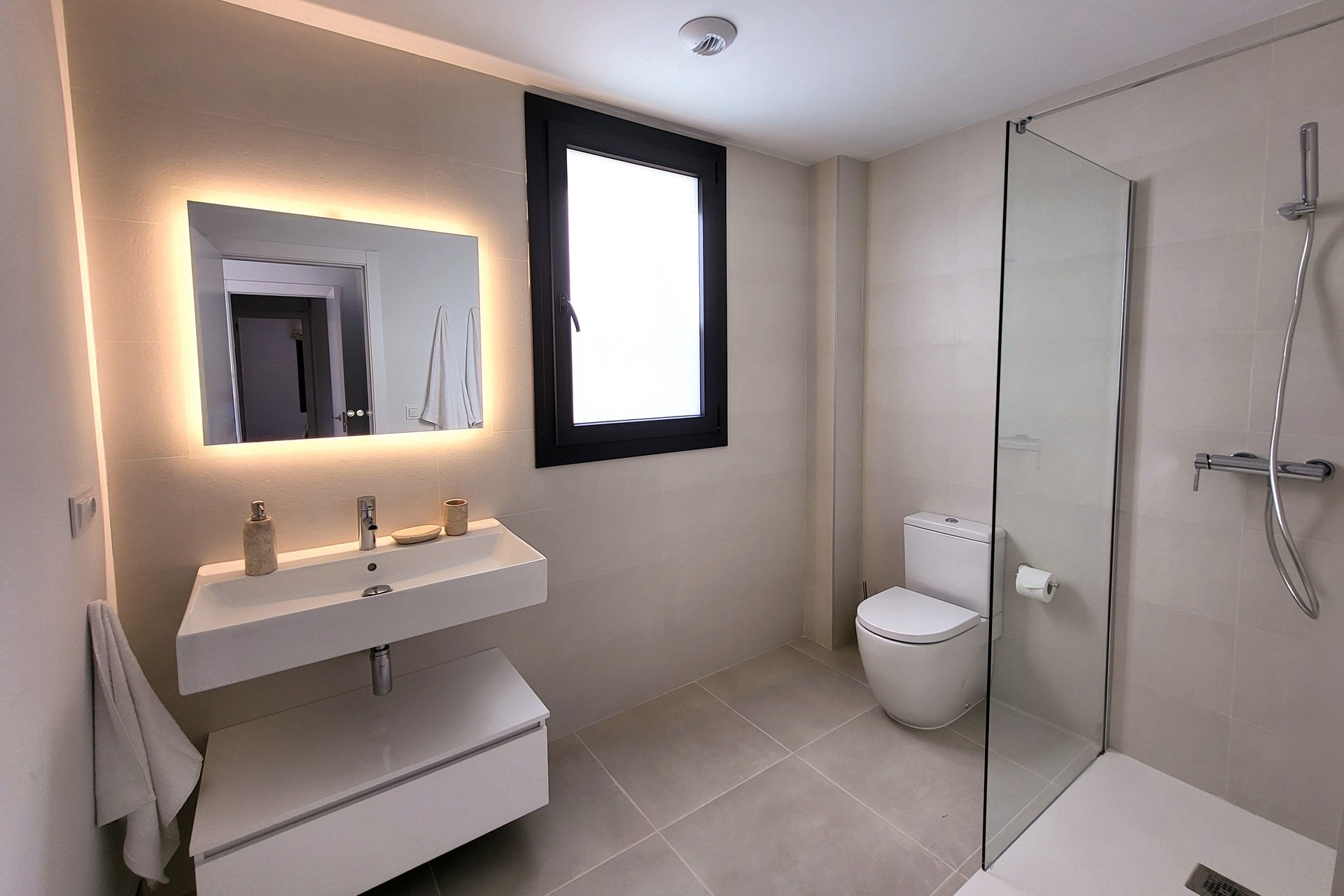 Nowe budownictwo -  -
Casares