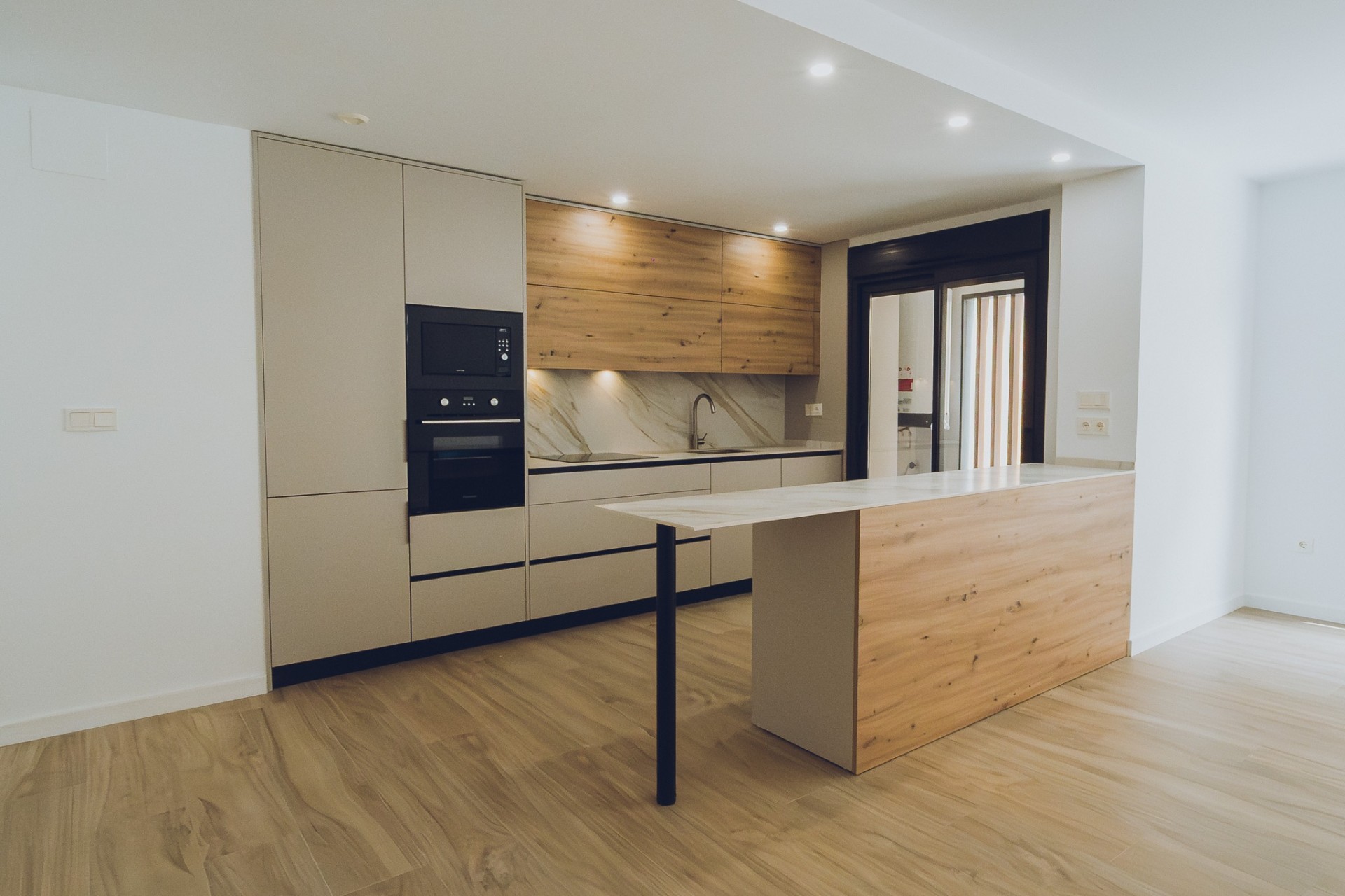 Nowe budownictwo - Penthouse -
Redován