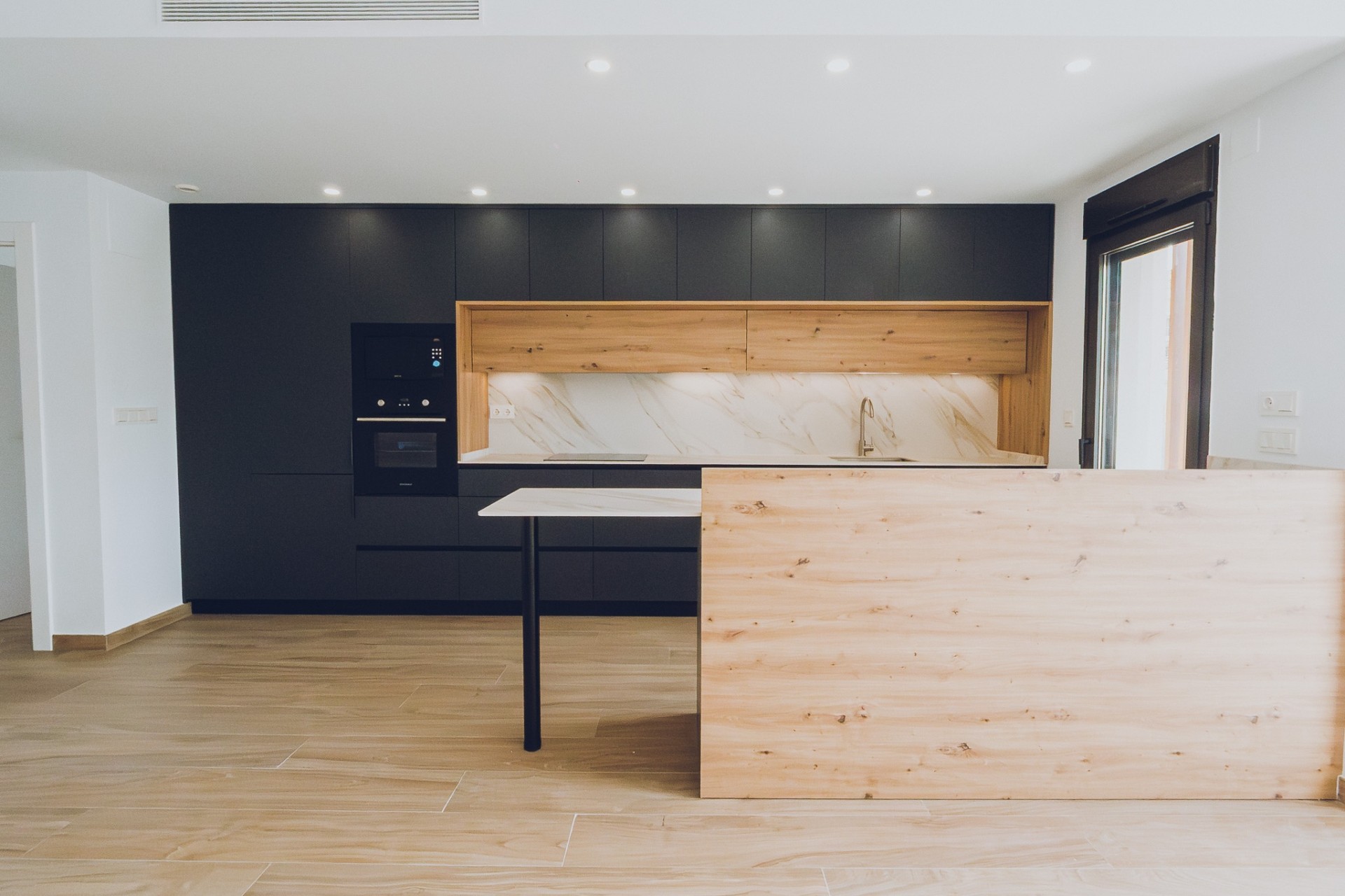 Nowe budownictwo - Penthouse -
Redován