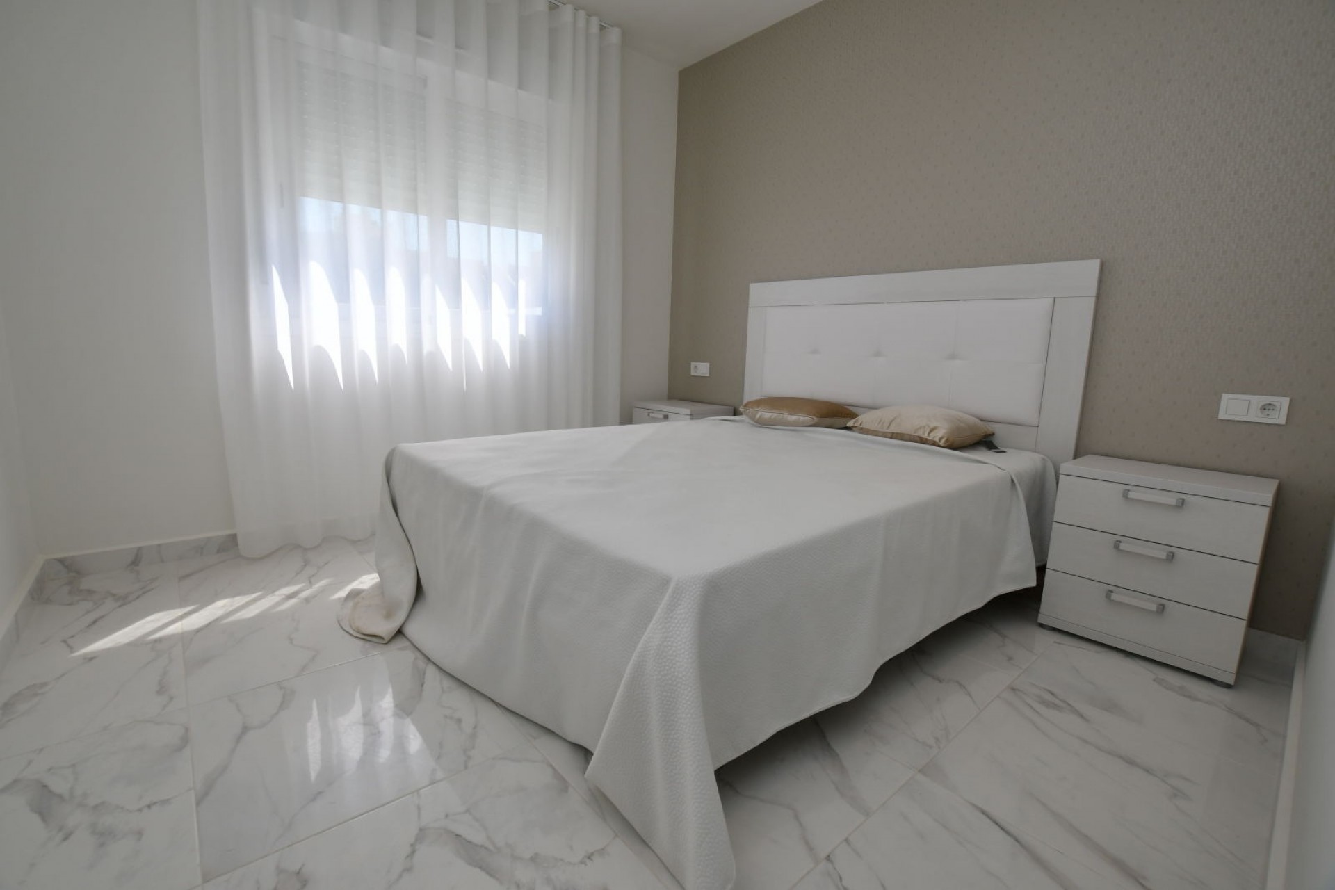 Nowe budownictwo -  -
San Miguel de Salinas