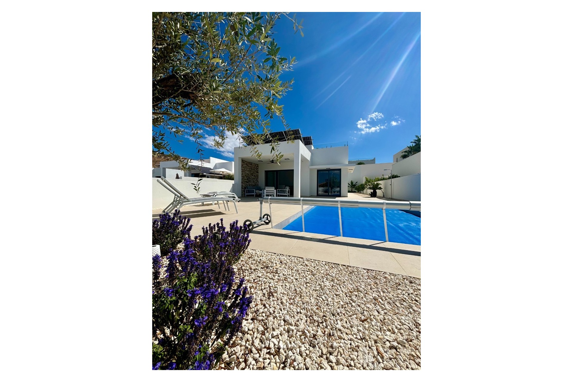 Nowe budownictwo - Willa -
Benijofar