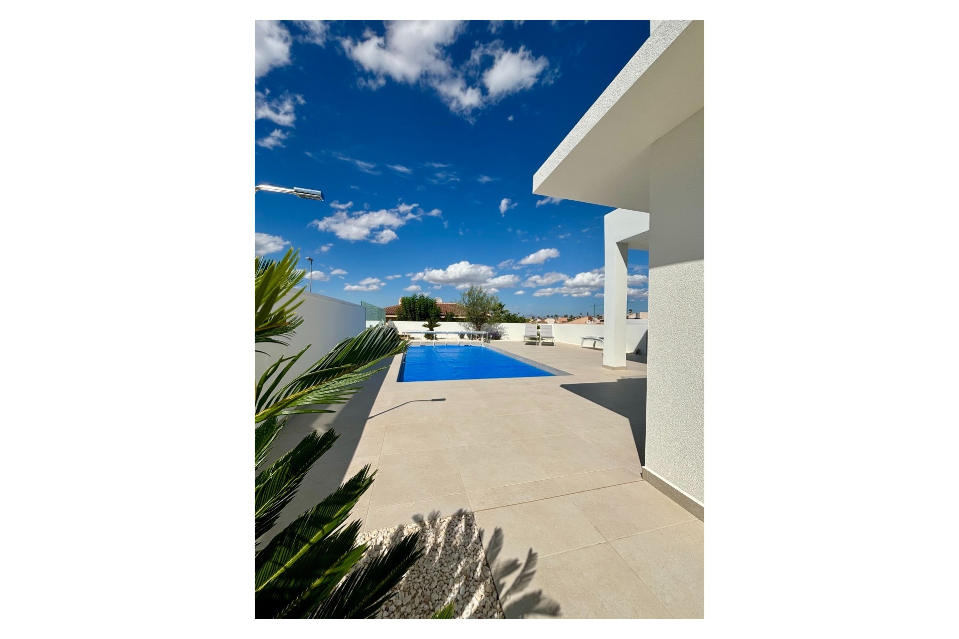 Nowe budownictwo - Willa -
Benijofar