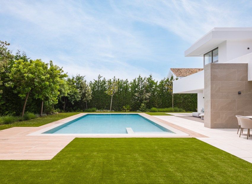 Nowe budownictwo - Willa -
El Paraiso