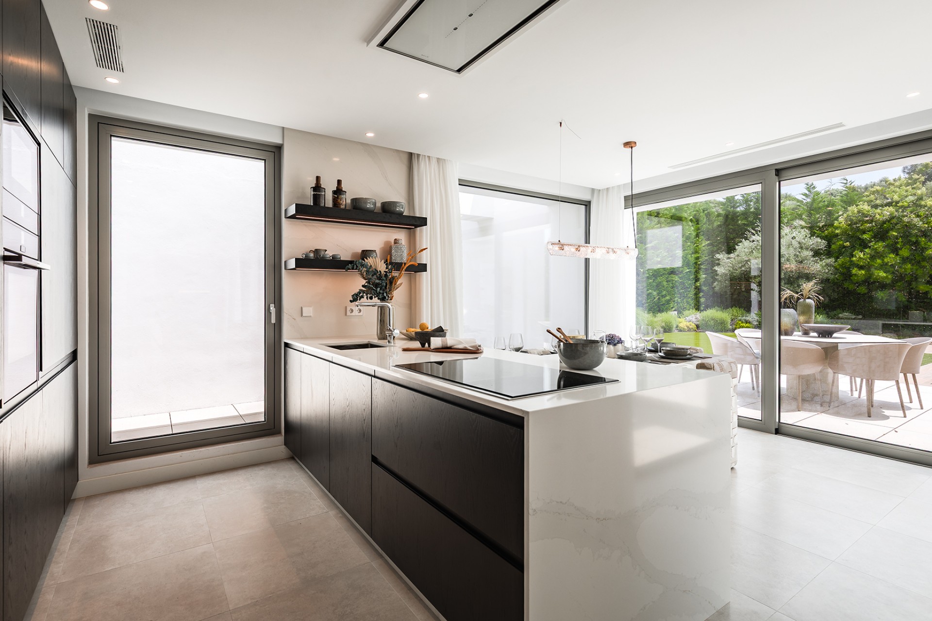 Nowe budownictwo - Willa -
El Paraiso