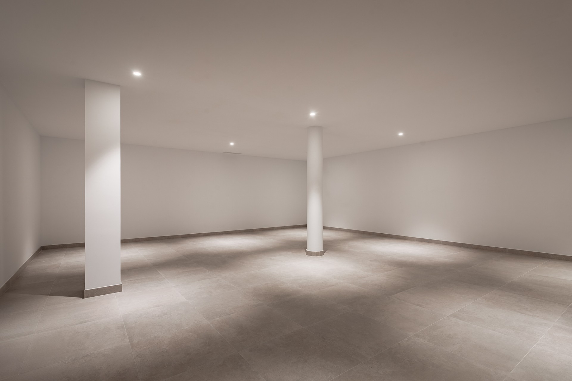 Nowe budownictwo - Willa -
El Paraiso