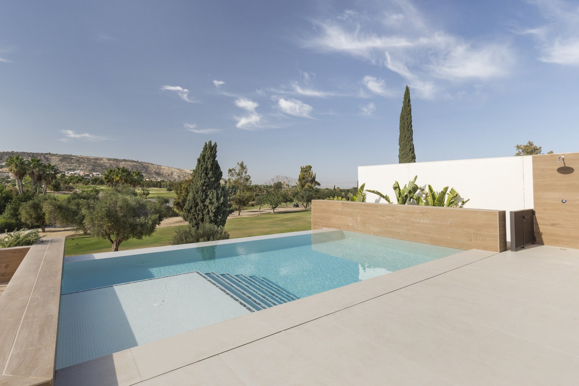 Nowe budownictwo - Willa -
La Finca Golf