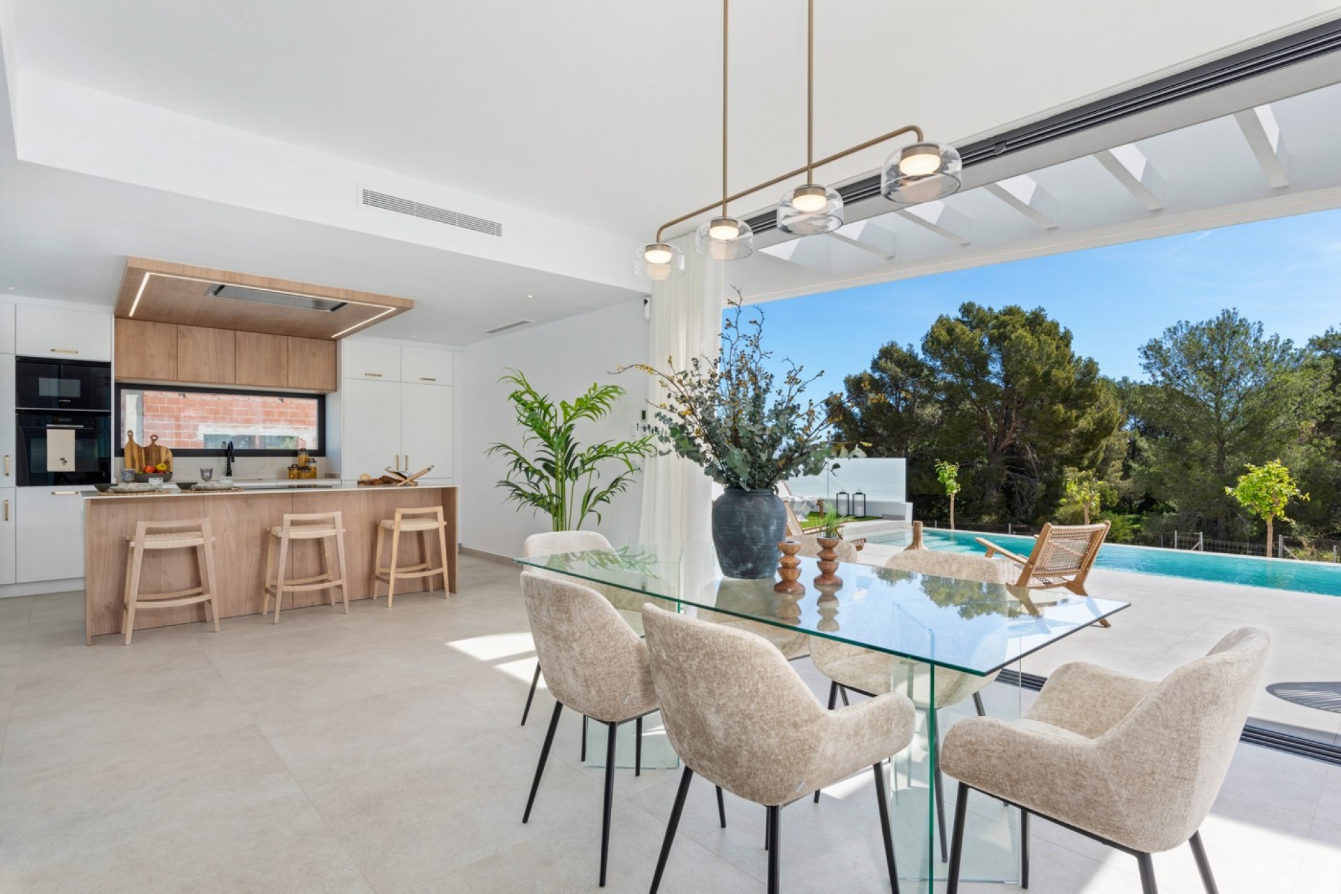 Nowe budownictwo - Willa -
Polop