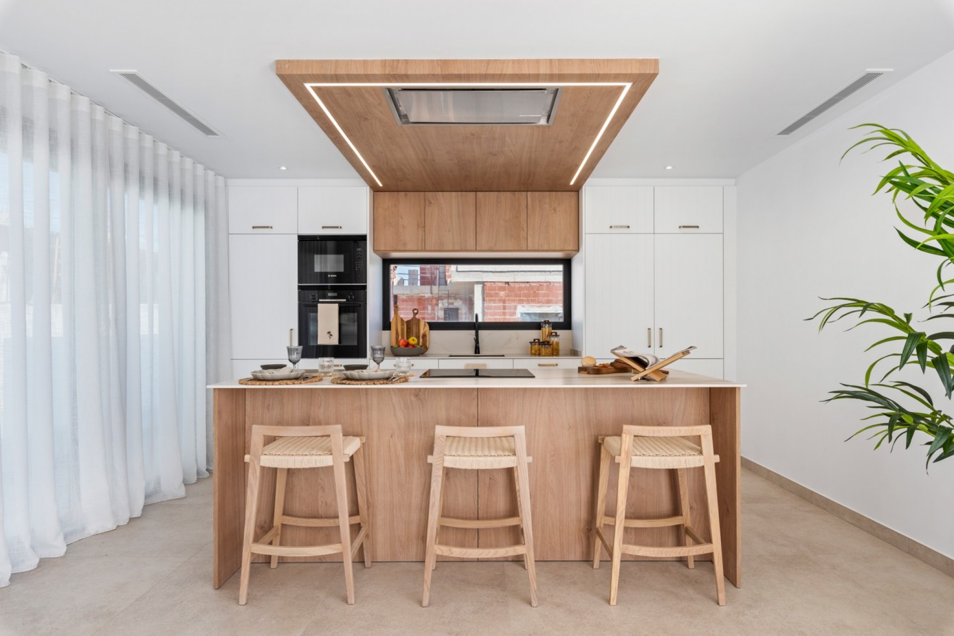 Nowe budownictwo - Willa -
Polop