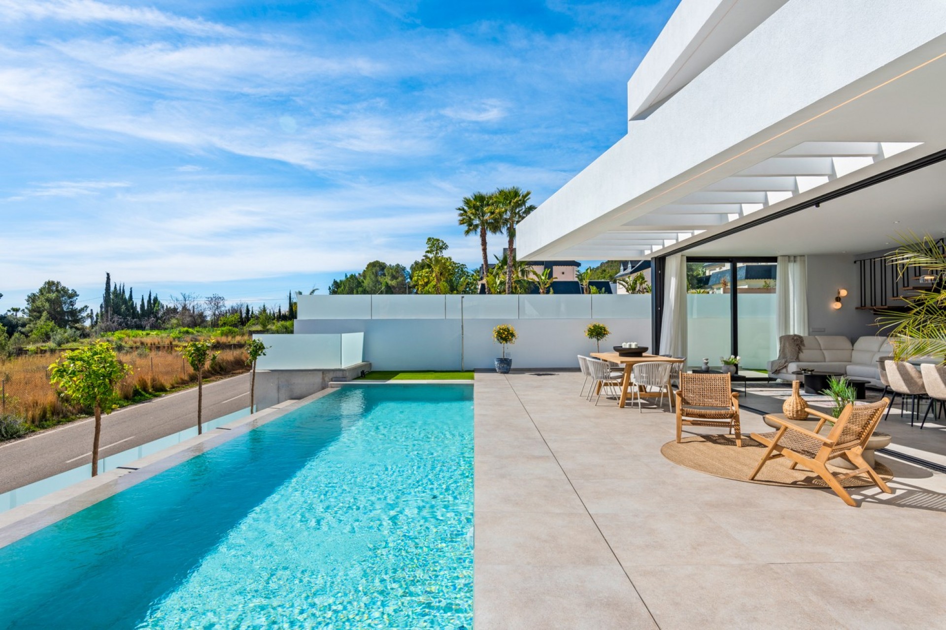 Nowe budownictwo - Willa -
Polop