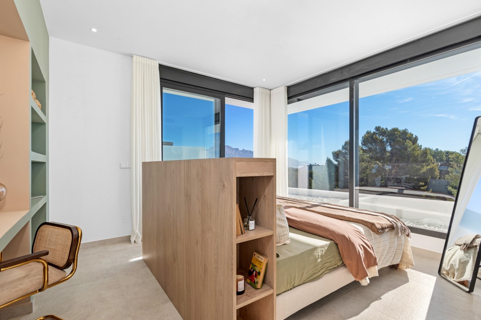 Nowe budownictwo - Willa -
Polop