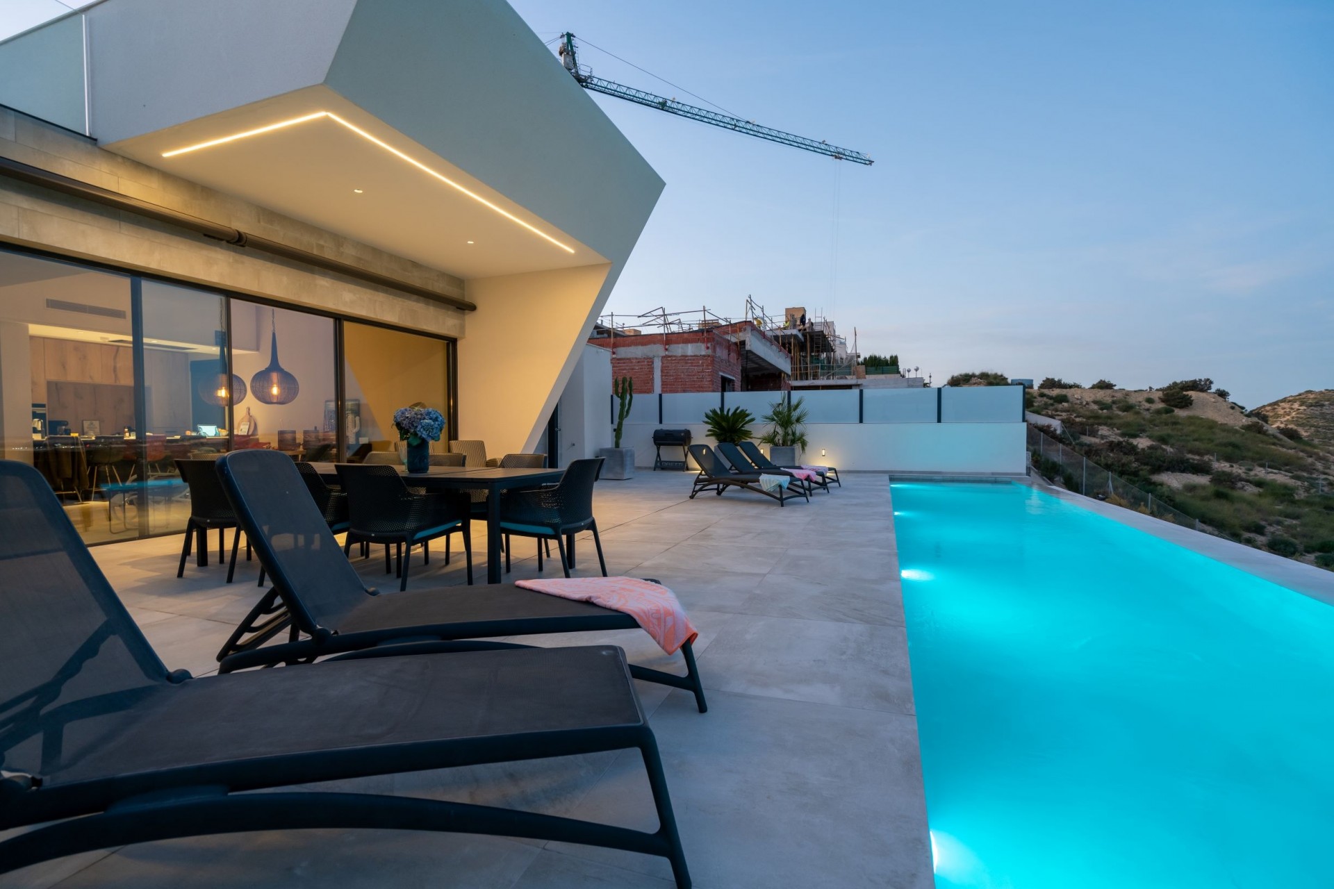 Nowe budownictwo - Willa -
Rojales