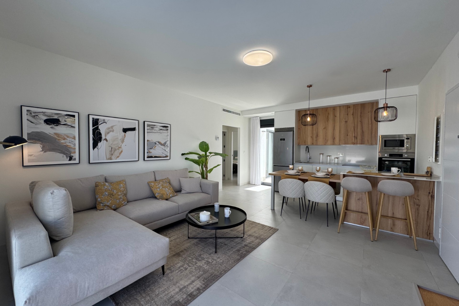 Nowe budownictwo - Willa -
Roldán