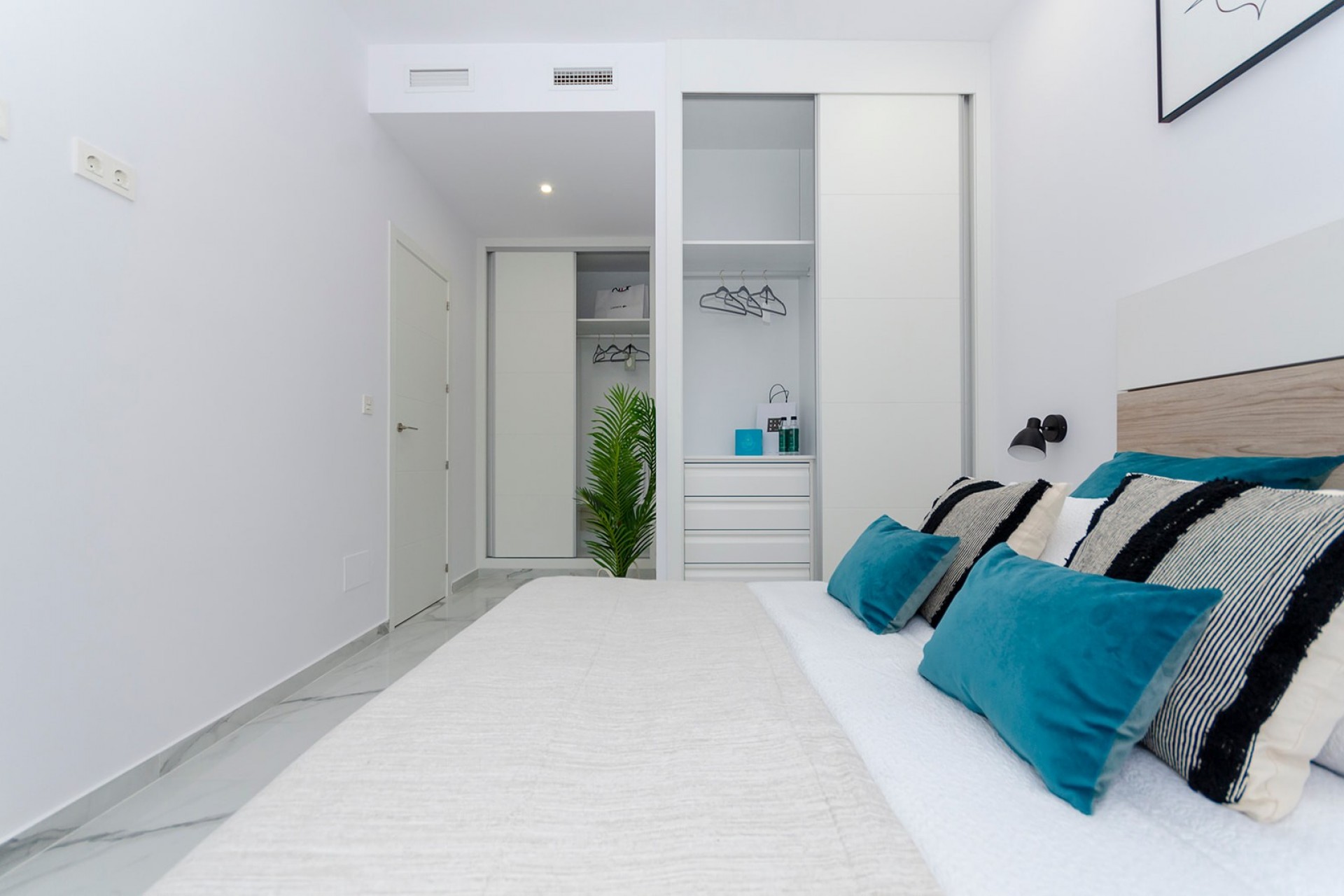 Nowe budownictwo - Willa -
Torrevieja