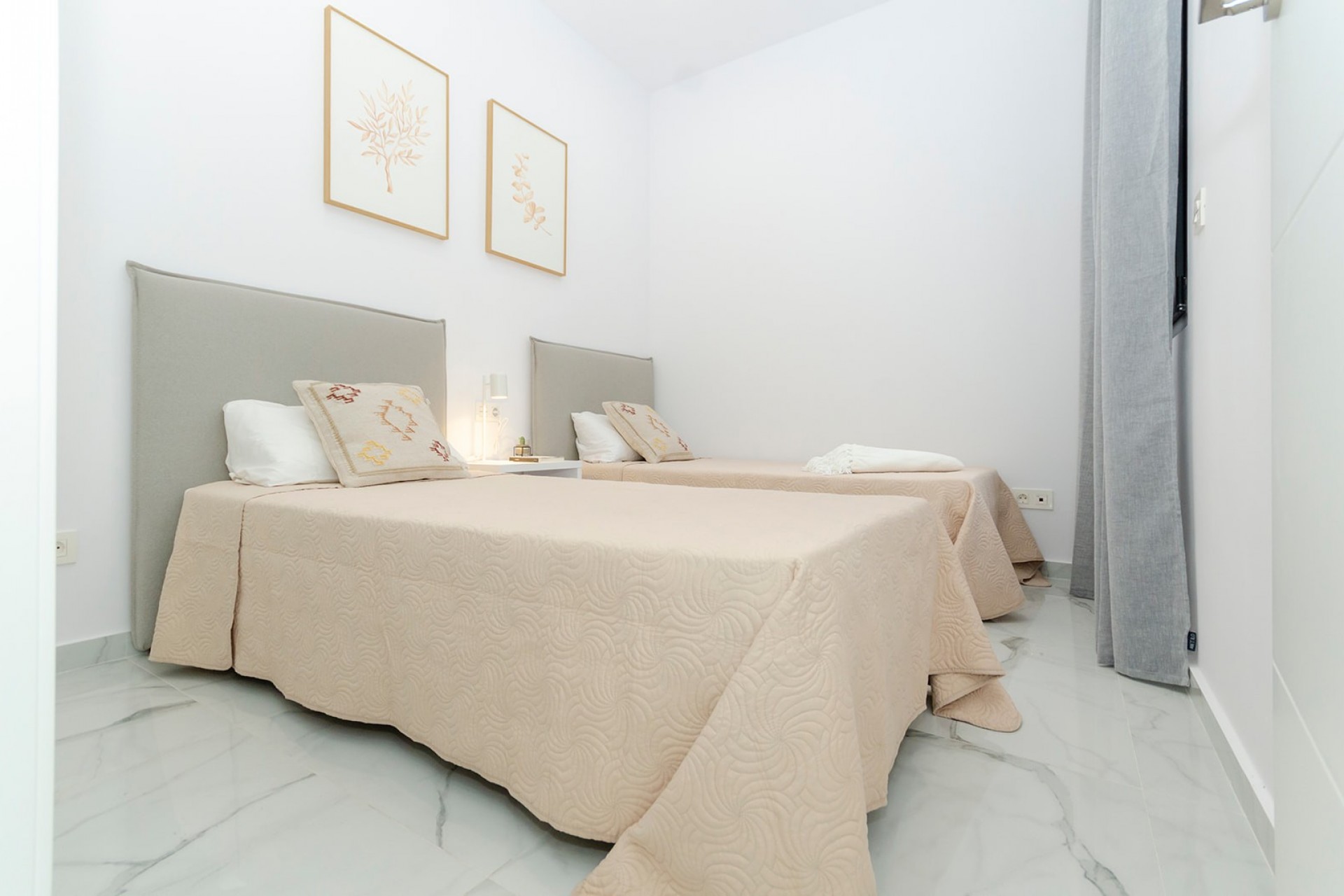 Nowe budownictwo - Willa -
Torrevieja