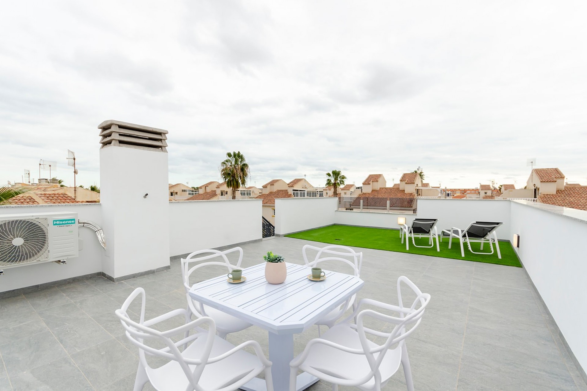 Nowe budownictwo - Willa -
Torrevieja
