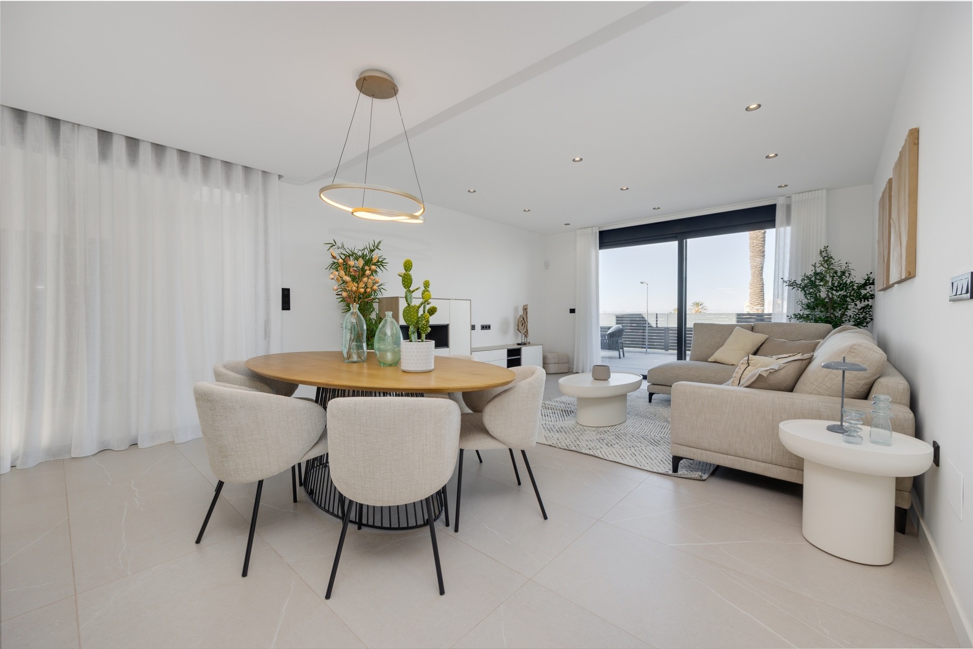 Nowe budownictwo - Willa -
Torrevieja