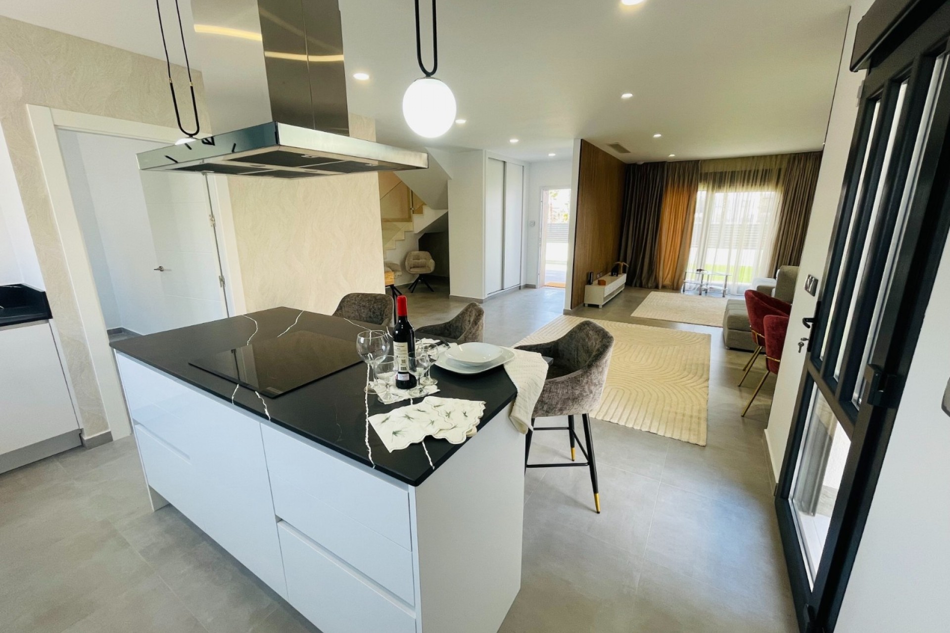 Nowe budownictwo - Willa -
Torrevieja