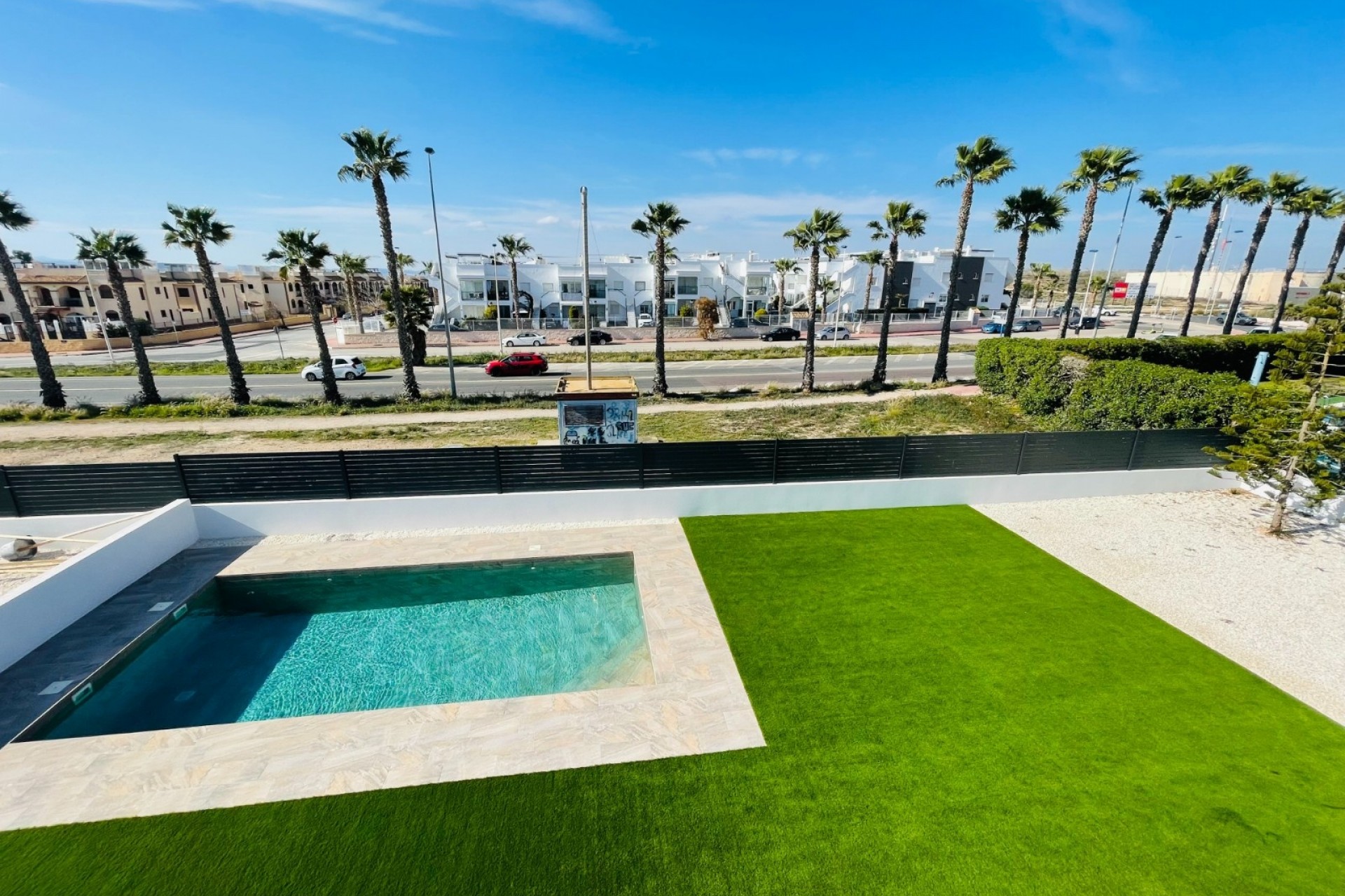 Nowe budownictwo - Willa -
Torrevieja