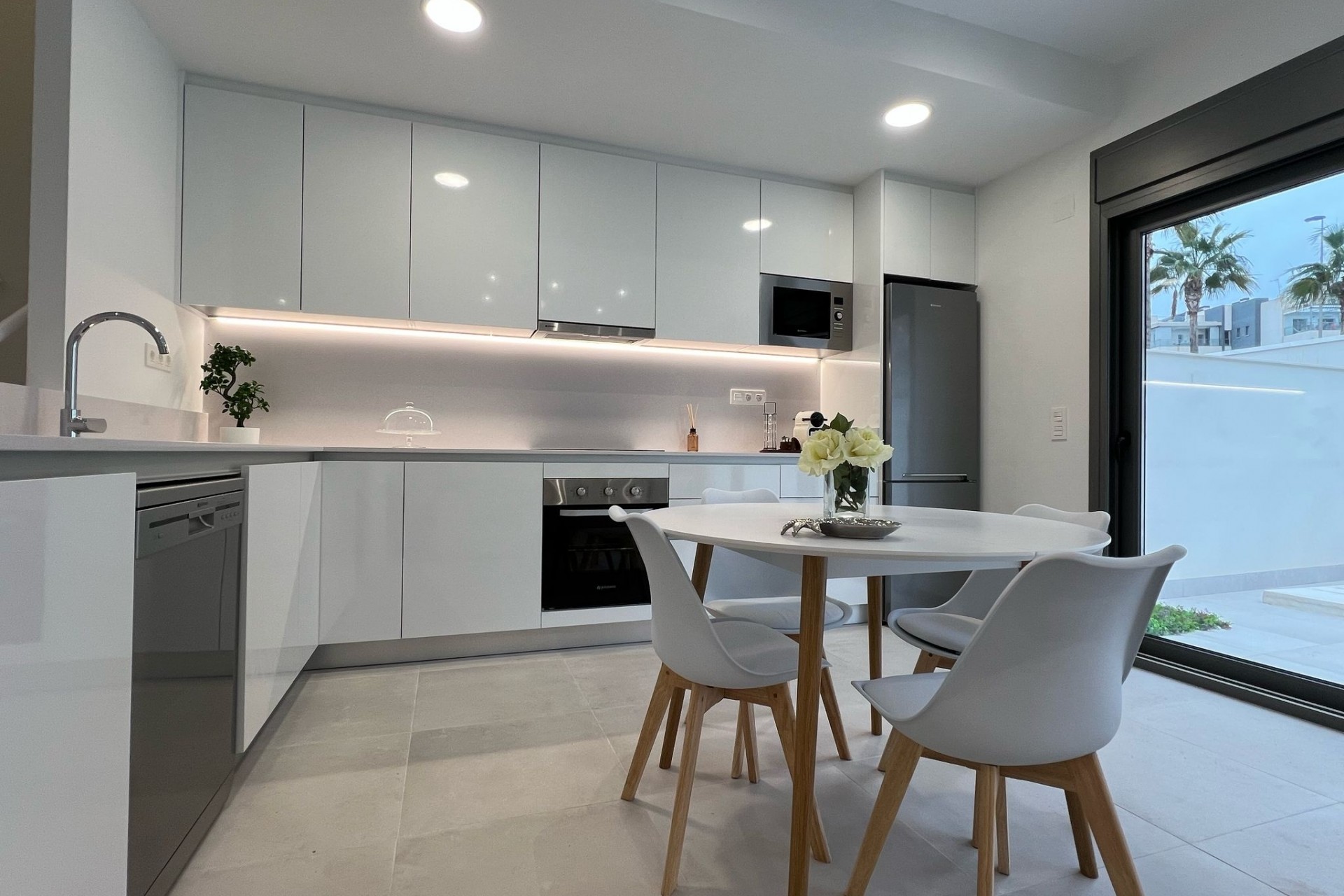 Nowe budownictwo - Willa -
Villamartin