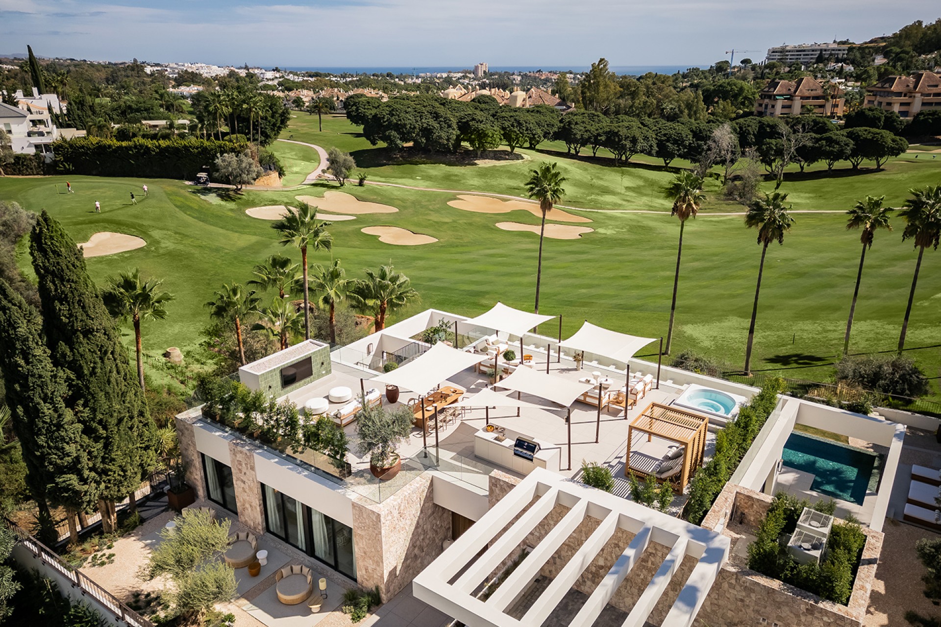 Nowe budownictwo - Willa -
