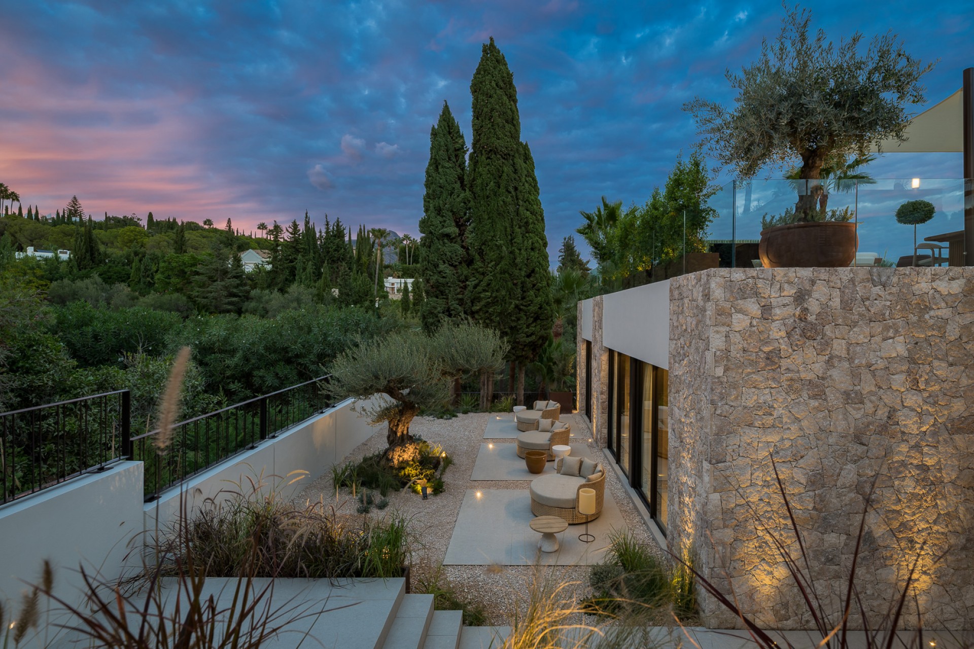 Nowe budownictwo - Willa -
