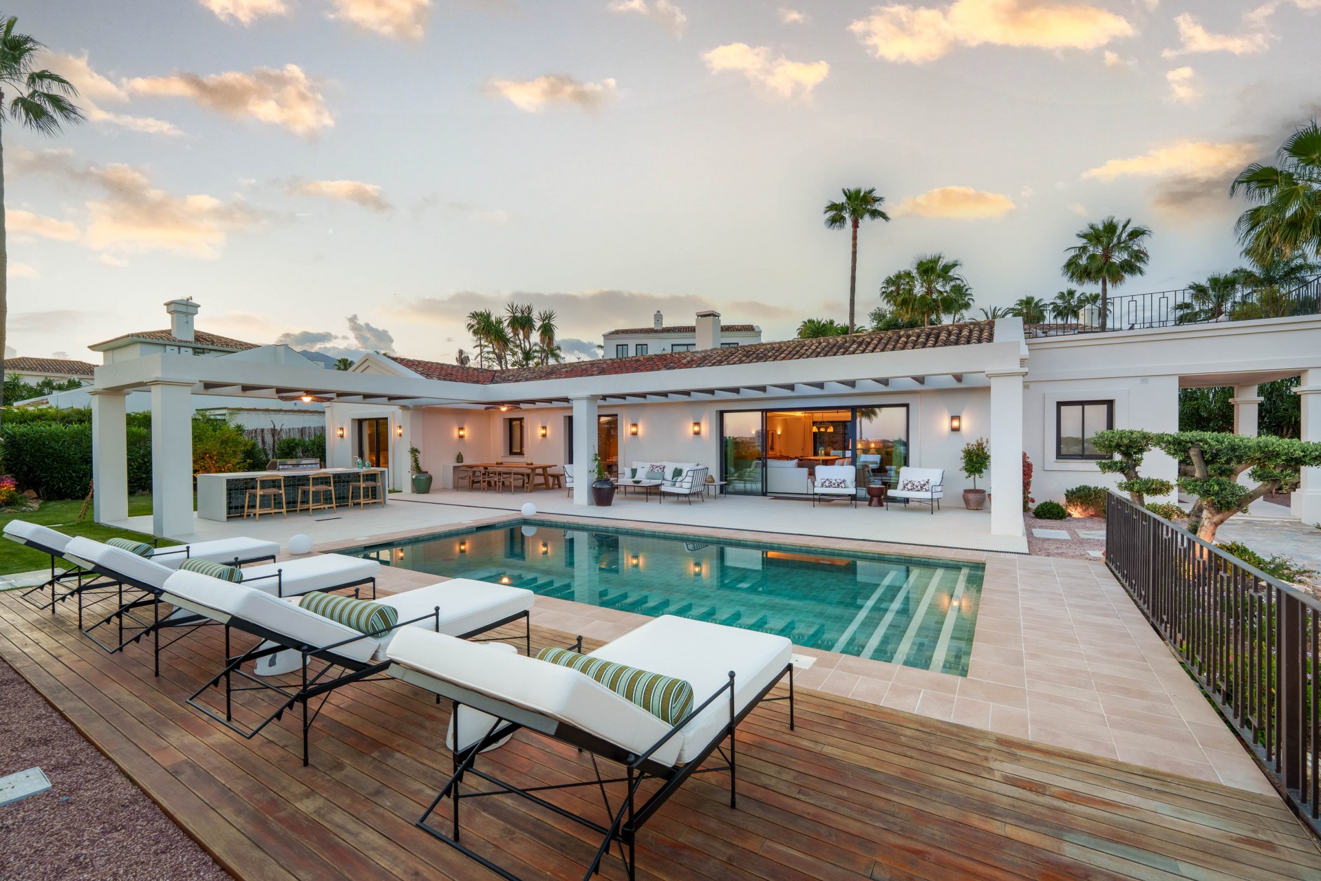 Nowe budownictwo - Willa -
