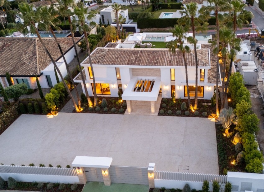 Nowe budownictwo - Willa -
