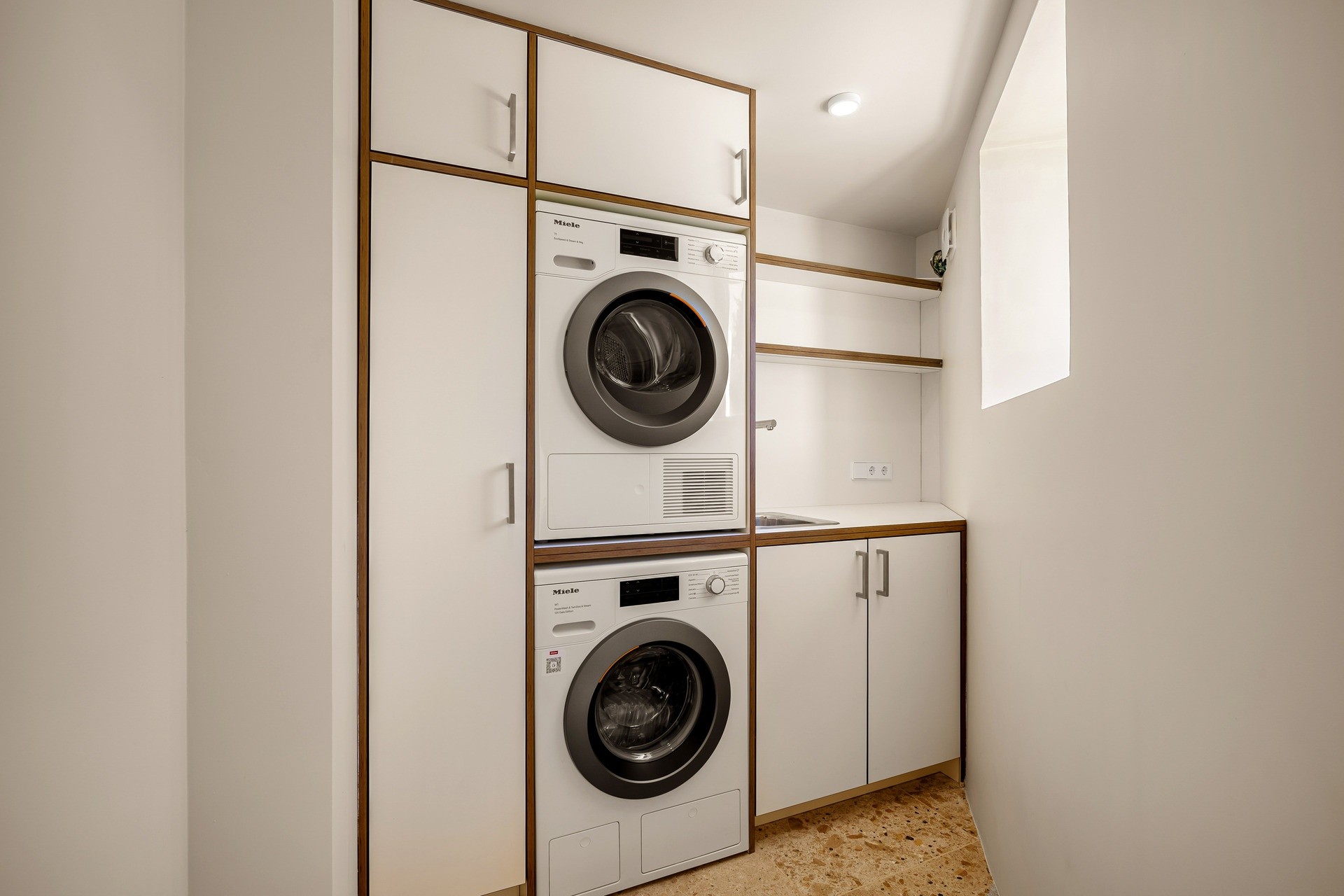 Nowe budownictwo - Willa -
