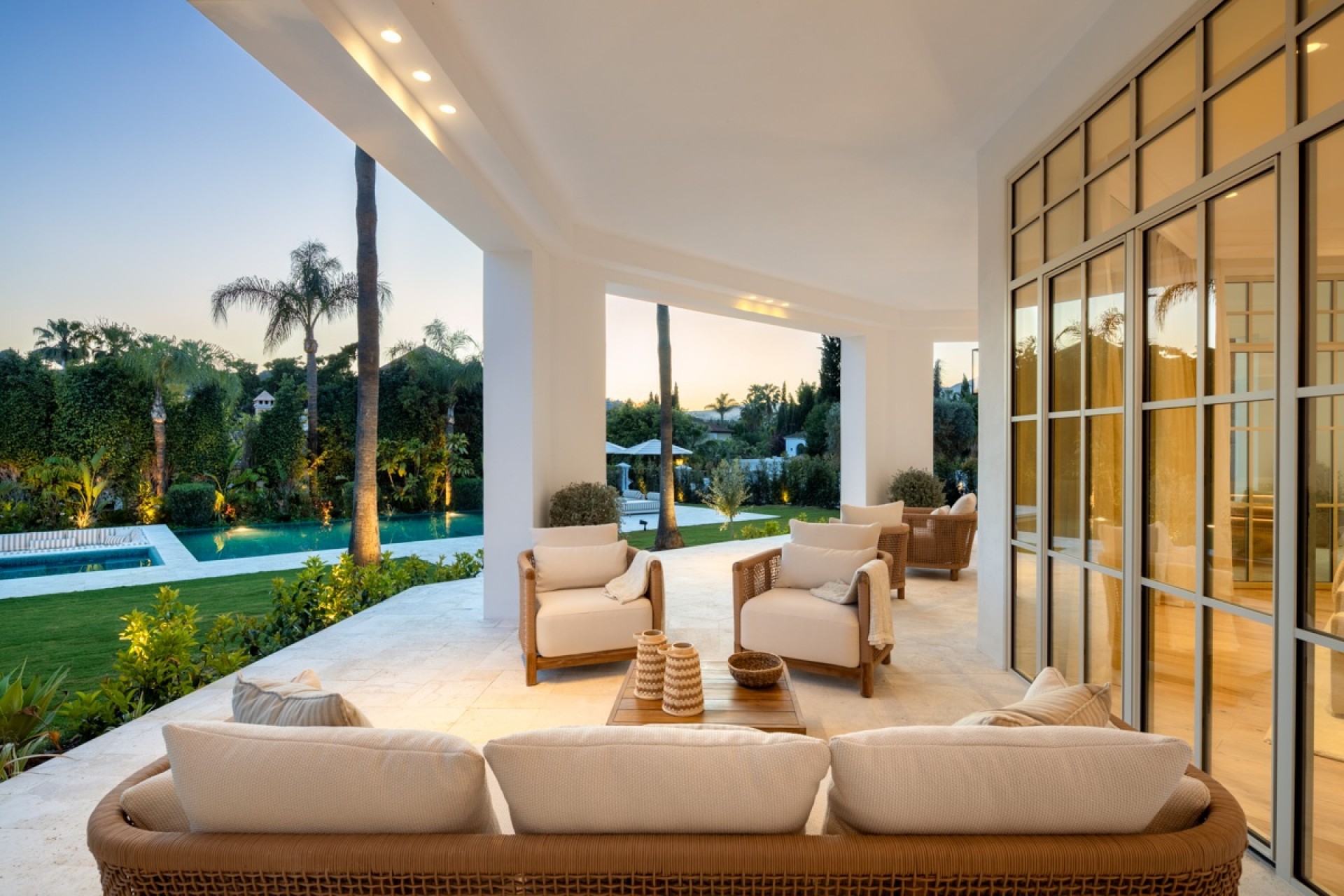 Nowe budownictwo - Willa -
