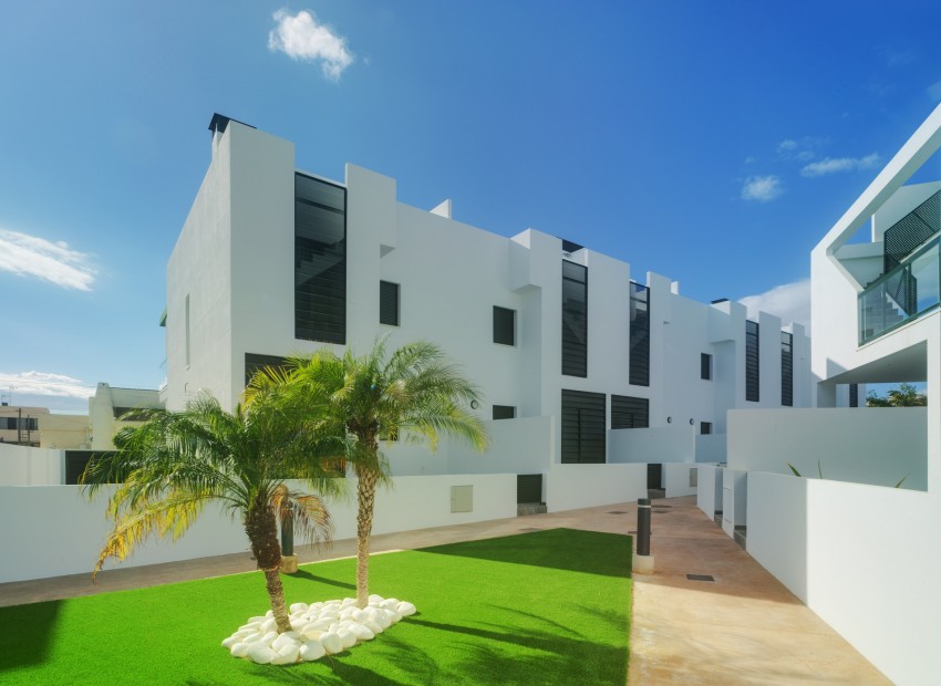 Nueva construcción  - Apartamento -
Mil Palmeras