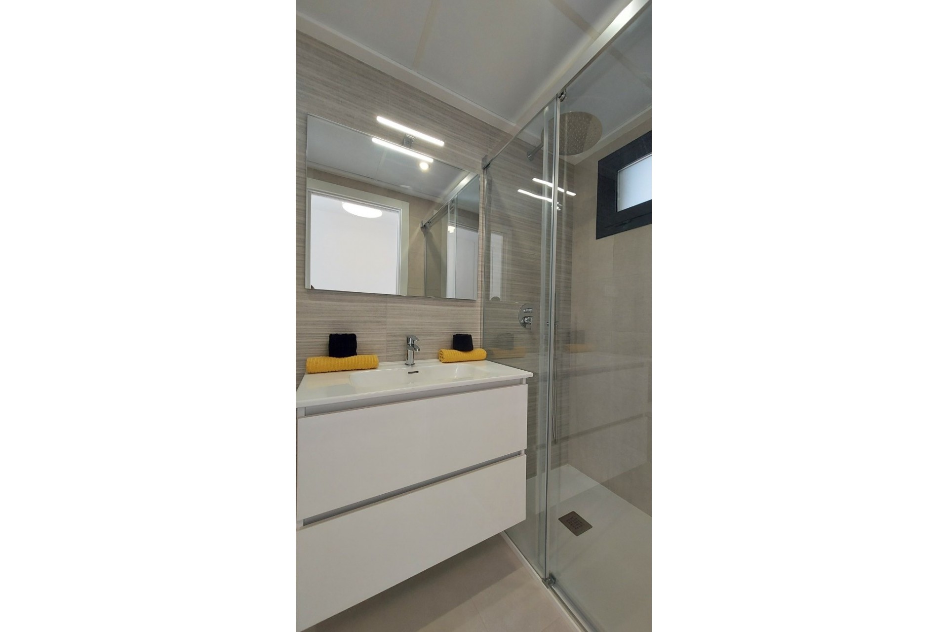 Nueva construcción  - Apartamento -
San Miguel de Salinas