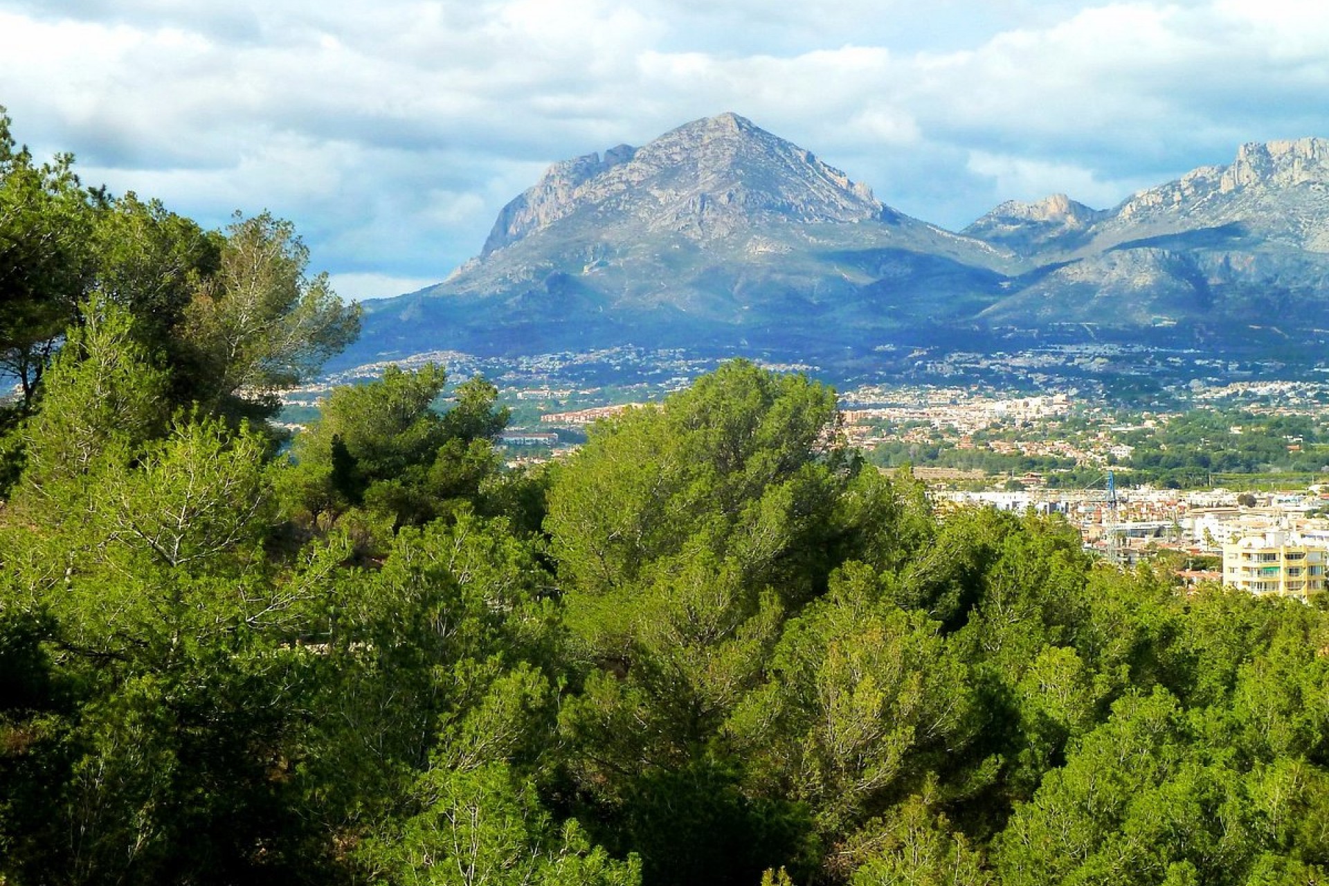 Nueva construcción  -  -
Finestrat