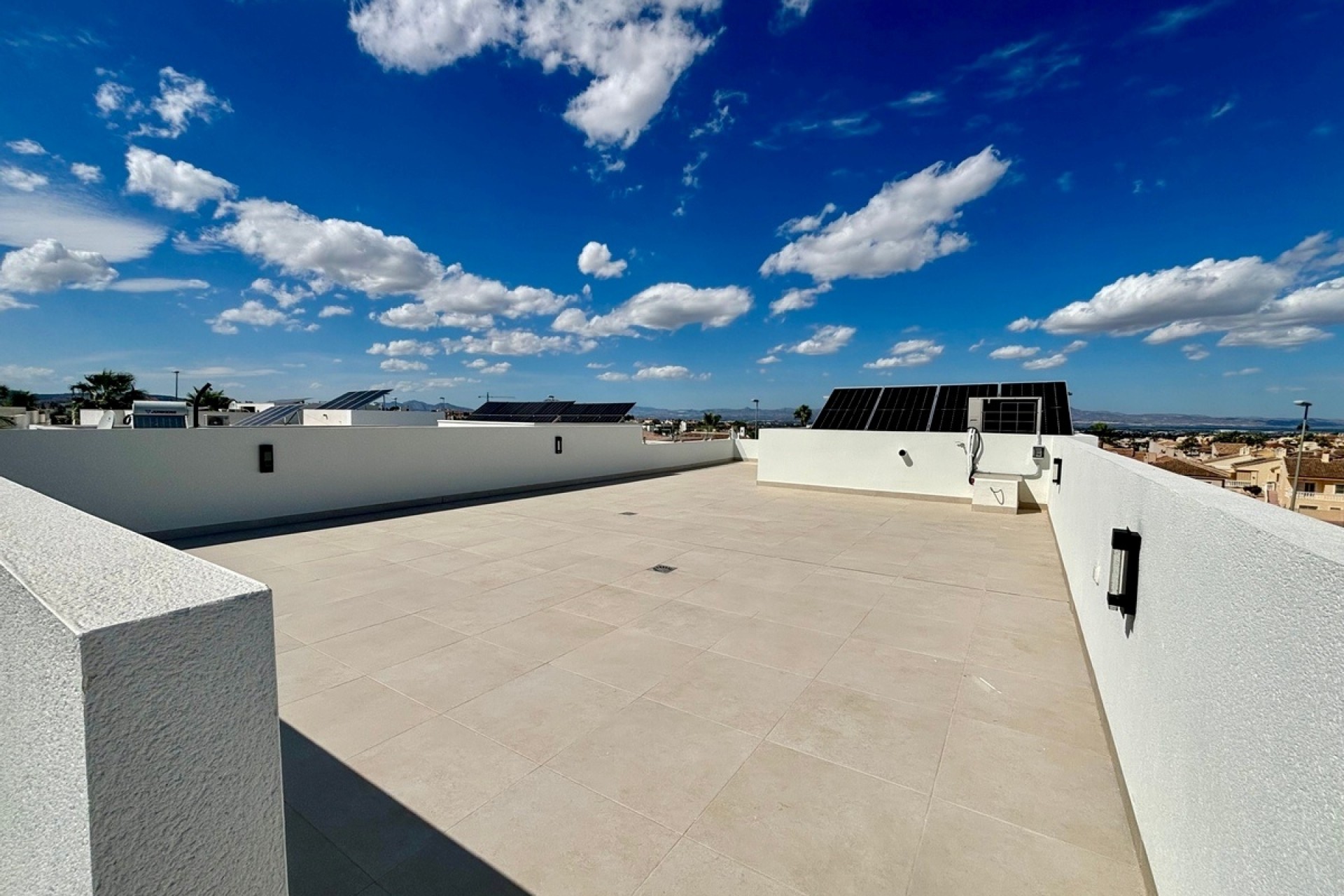 Nueva construcción  -  -
Rojales
