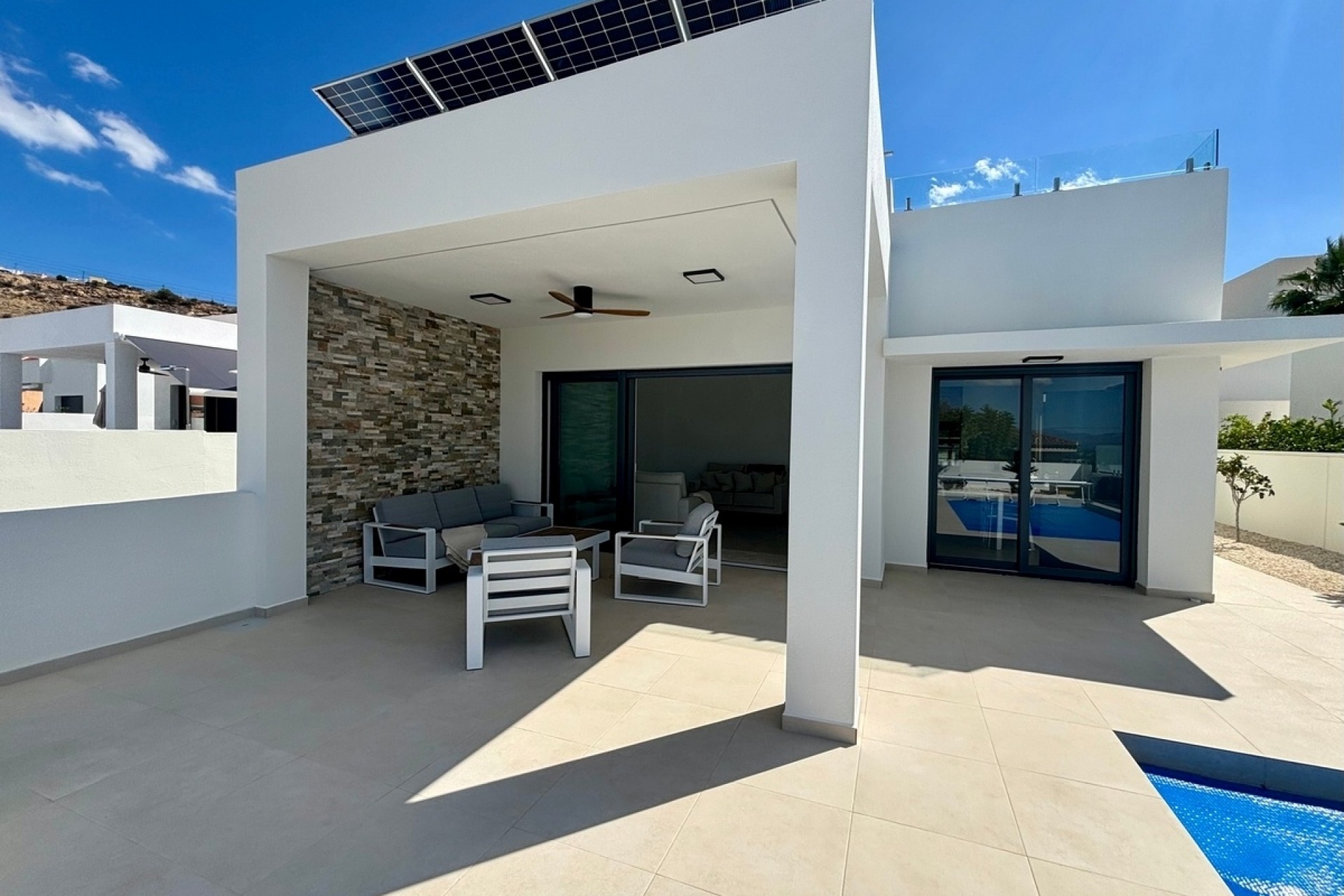 Nueva construcción  -  -
Rojales