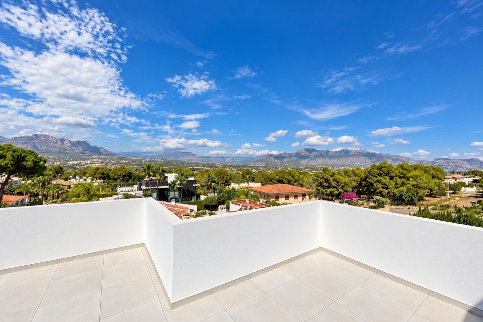 Nueva construcción  - Villa -
Albir