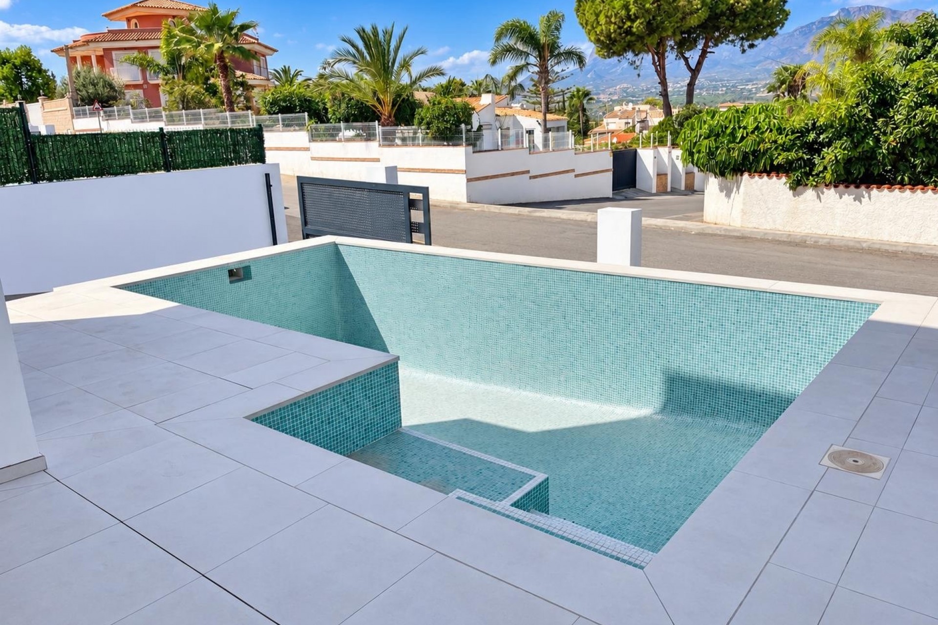 Nueva construcción  - Villa -
Albir